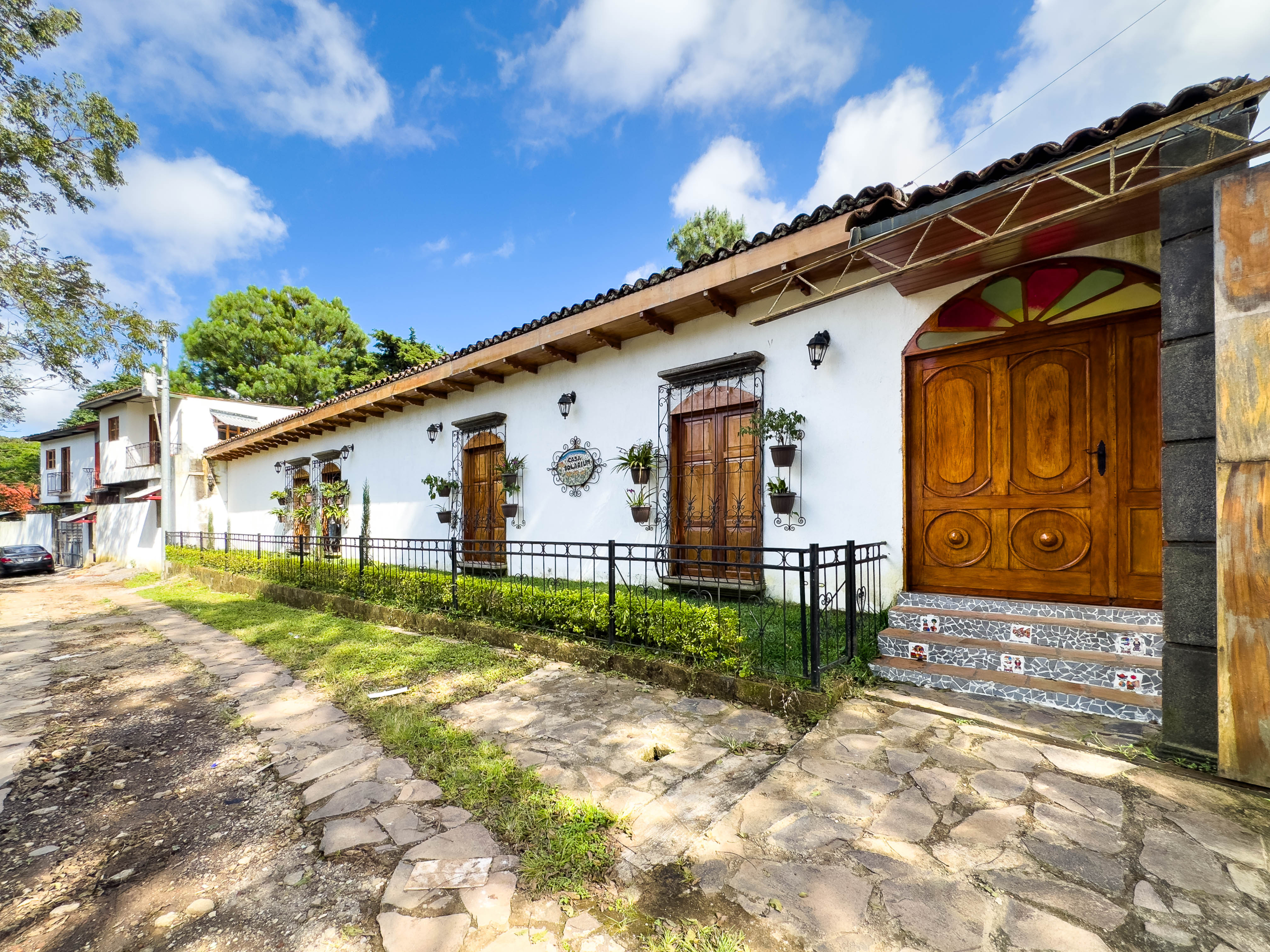 CABAÑAS CON DISEÑO RÚSTICO EN APANECA, AHUACHAPÁN, EL SALVADOR