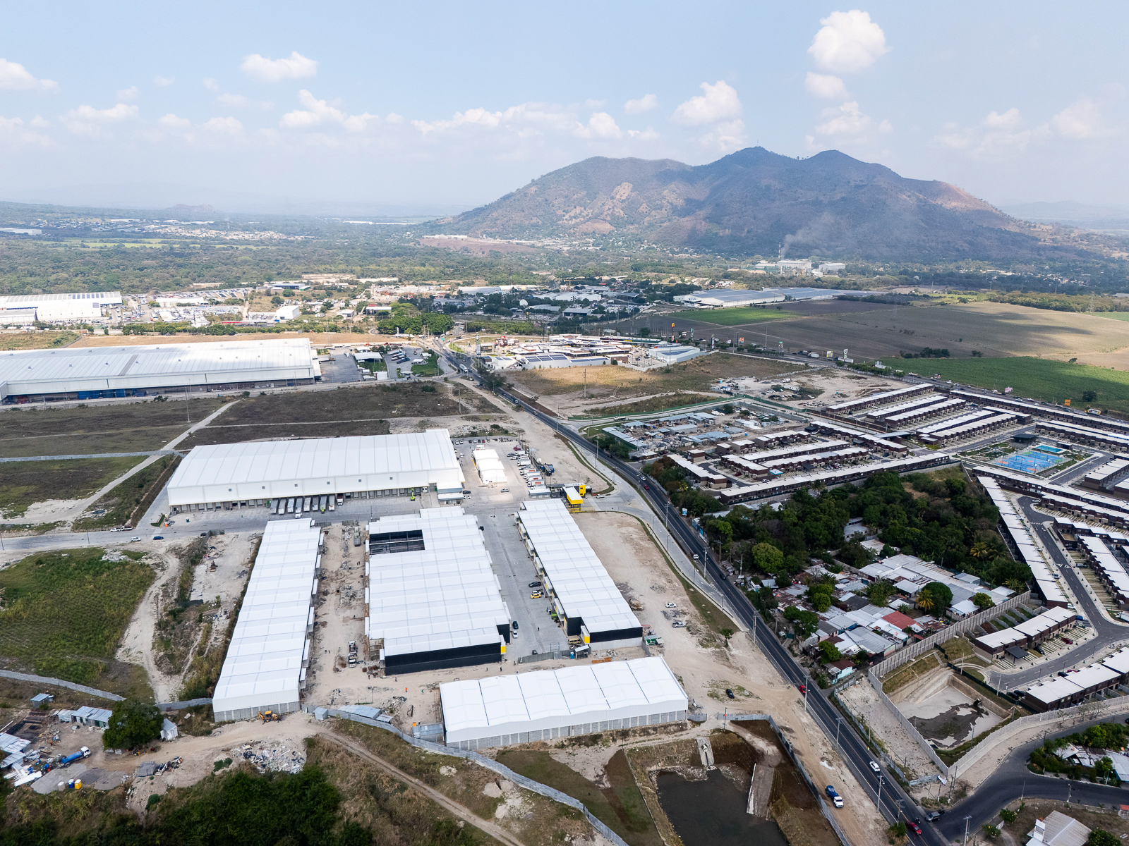 DAB817-9 BODEGAS A ESTRENAR EN DISTRIBODEGAS, APOPA