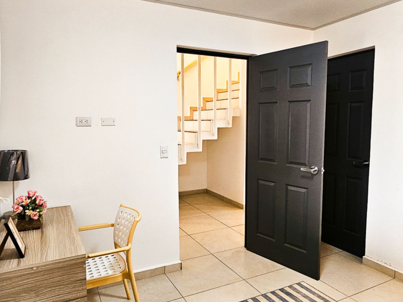 DR792-11 CASAS DE 2 NIVELES EN ZARAGOZA, LA LIBERTAD