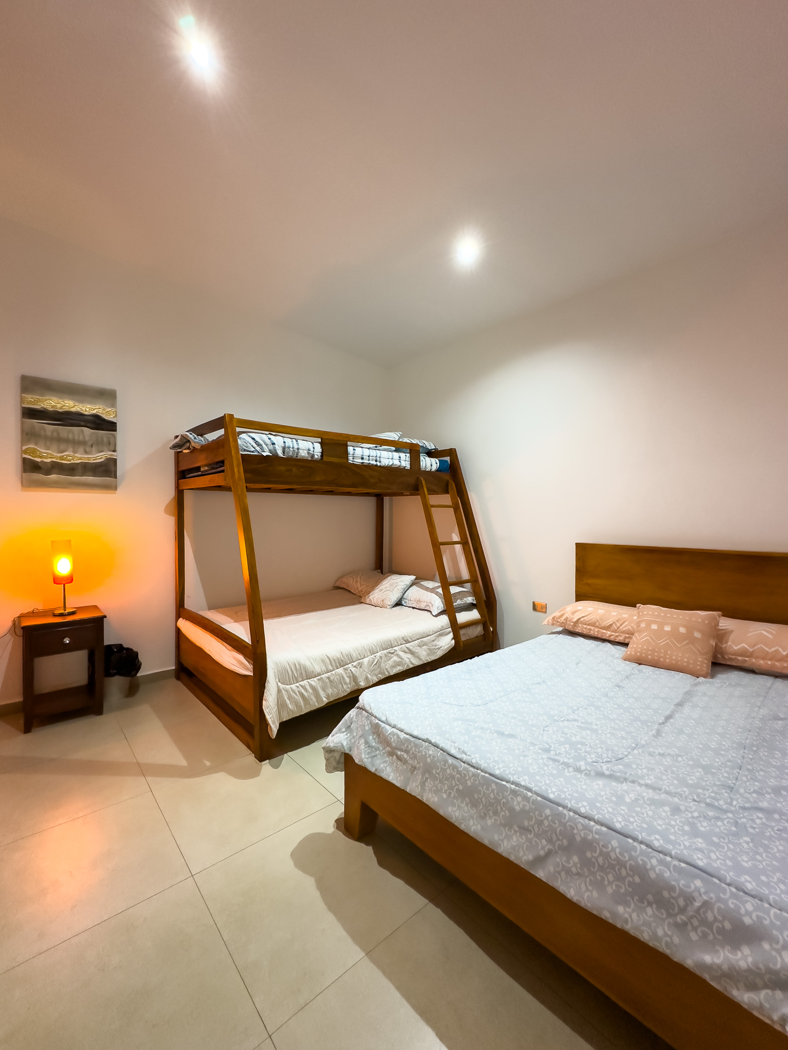 VILLA DE 3 CASAS INDEPENDIENTES FULL AMUEBLADAS, COSTA DEL SOL