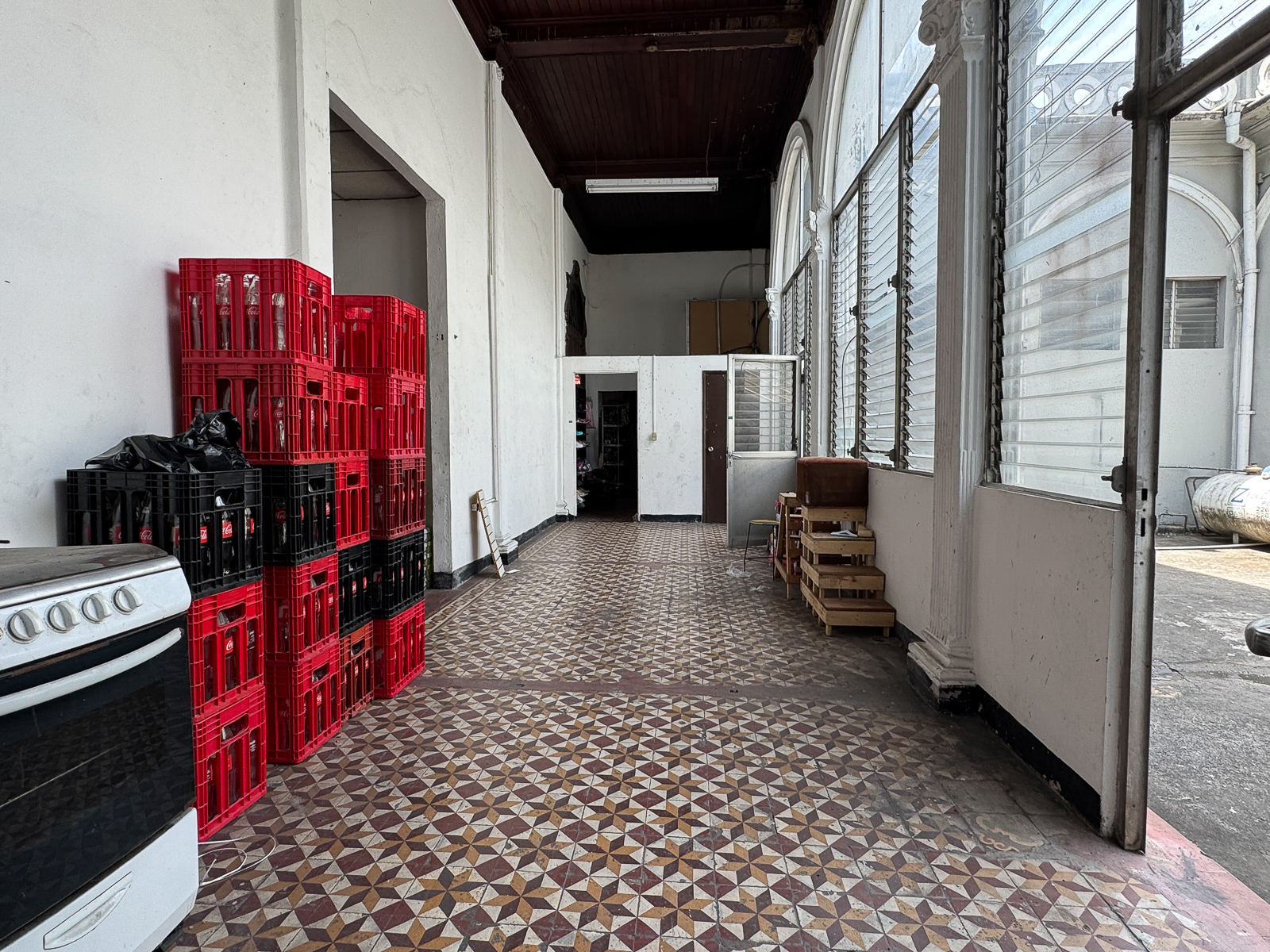 DL707-13 PROPIEDAD EN EL CENTRO HISTÓRICO DE SAN SALVADOR