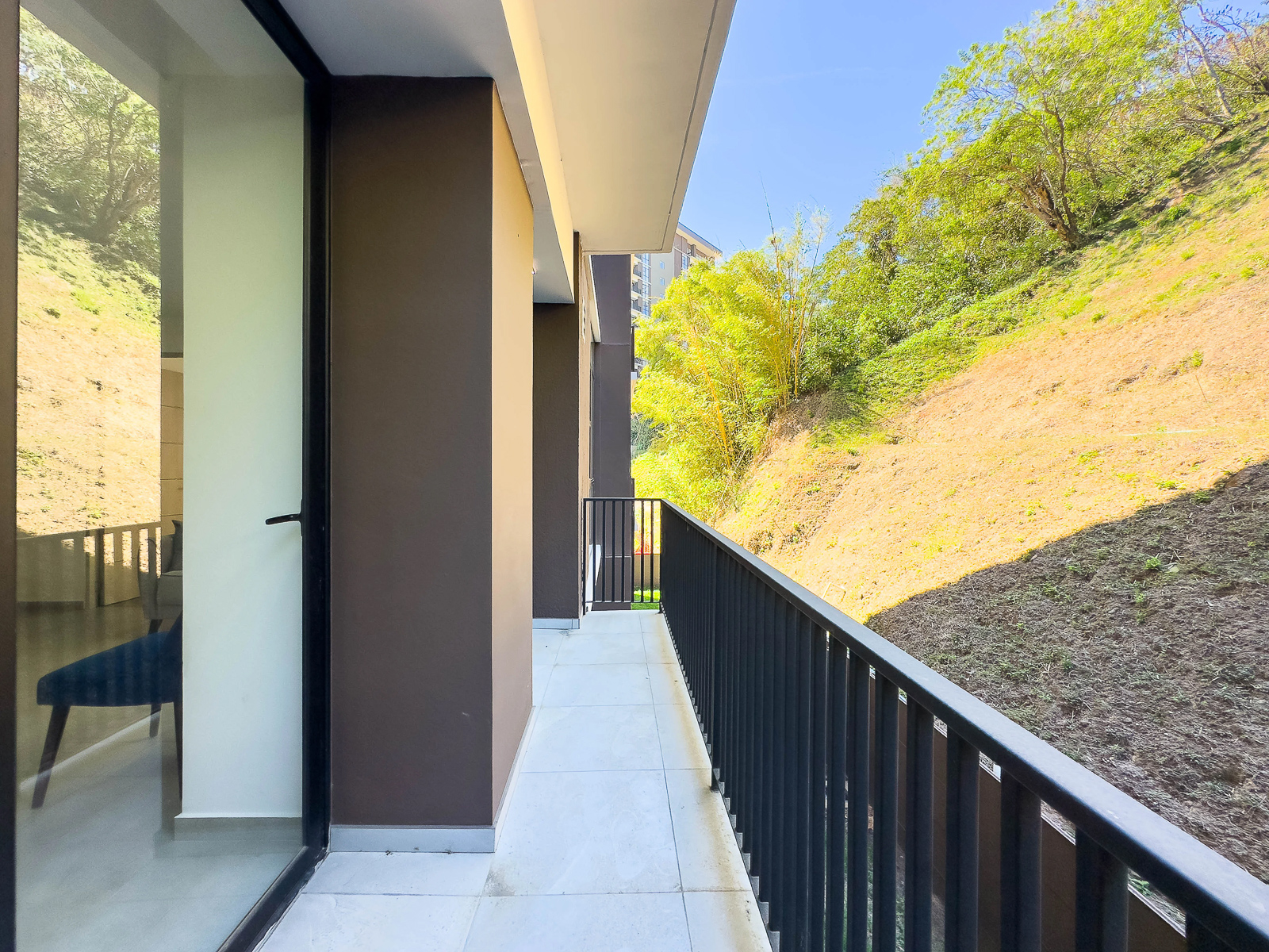 DA830-9 APARTAMENTO EN CONDOMINIO ARTEA, LA LIBERTAD