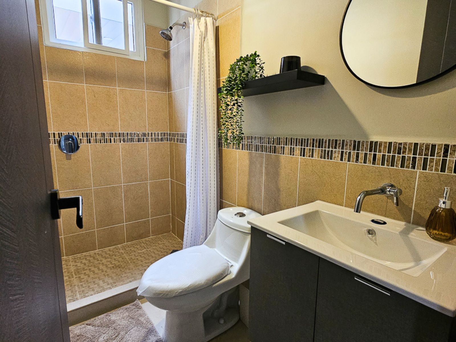 DR791-18 CASAS DE 1 NIVEL EN ZARAGOZA, LA LIBERTAD
