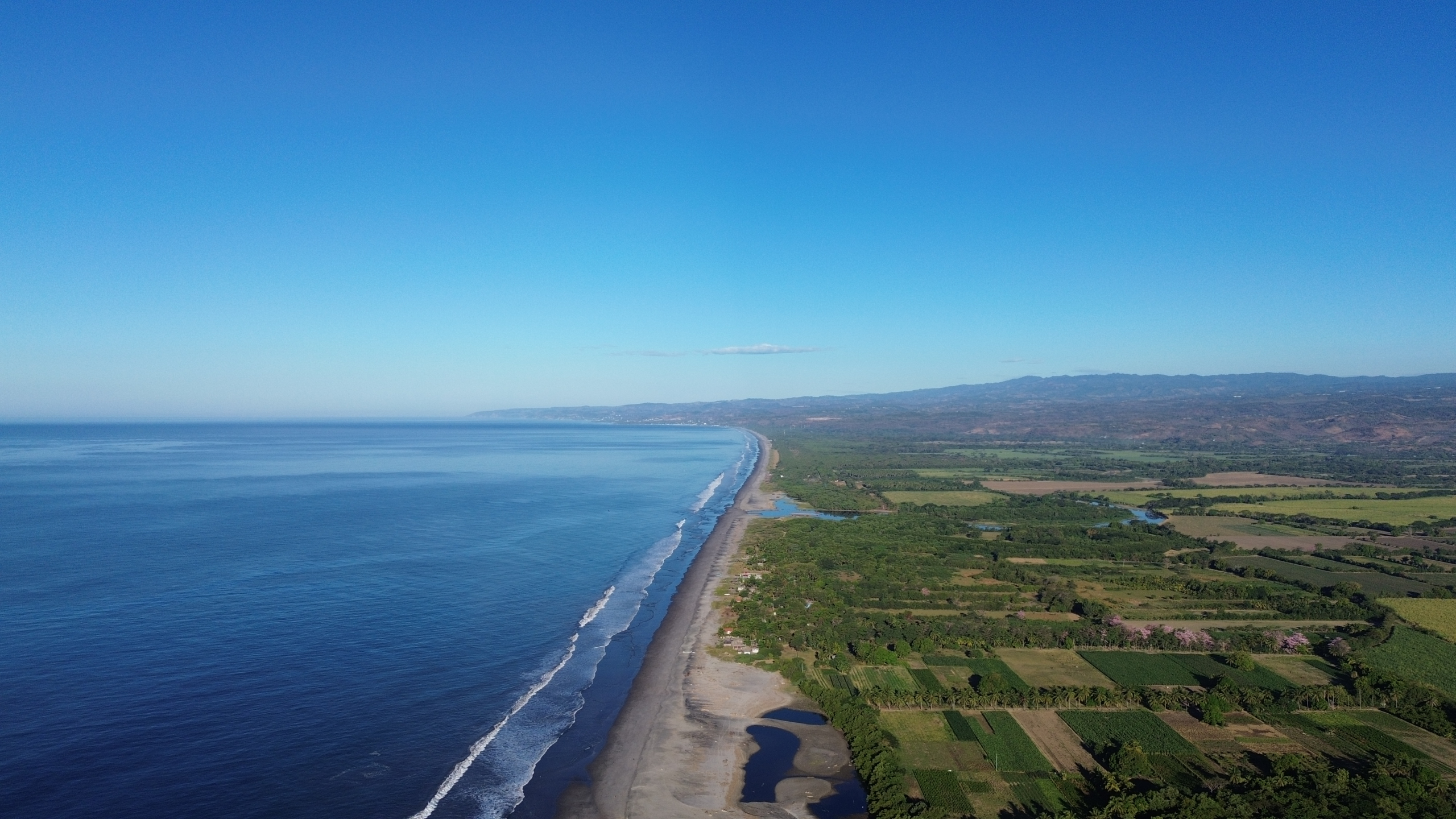 TERRENO PARA DESARROLLO EN PLAYA CANGREJERA, LA LIBERTAD