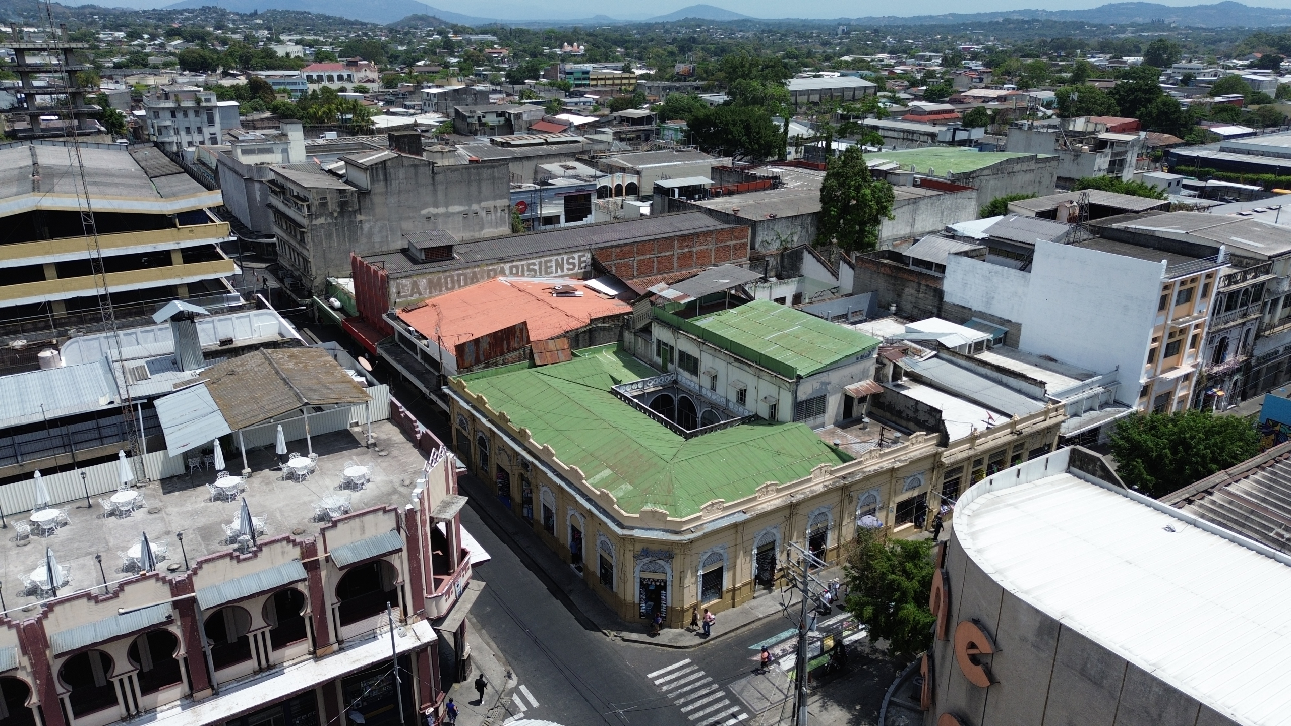 PROPIEDAD EN EL CENTRO HISTÓRICO DE SAN SALVADOR