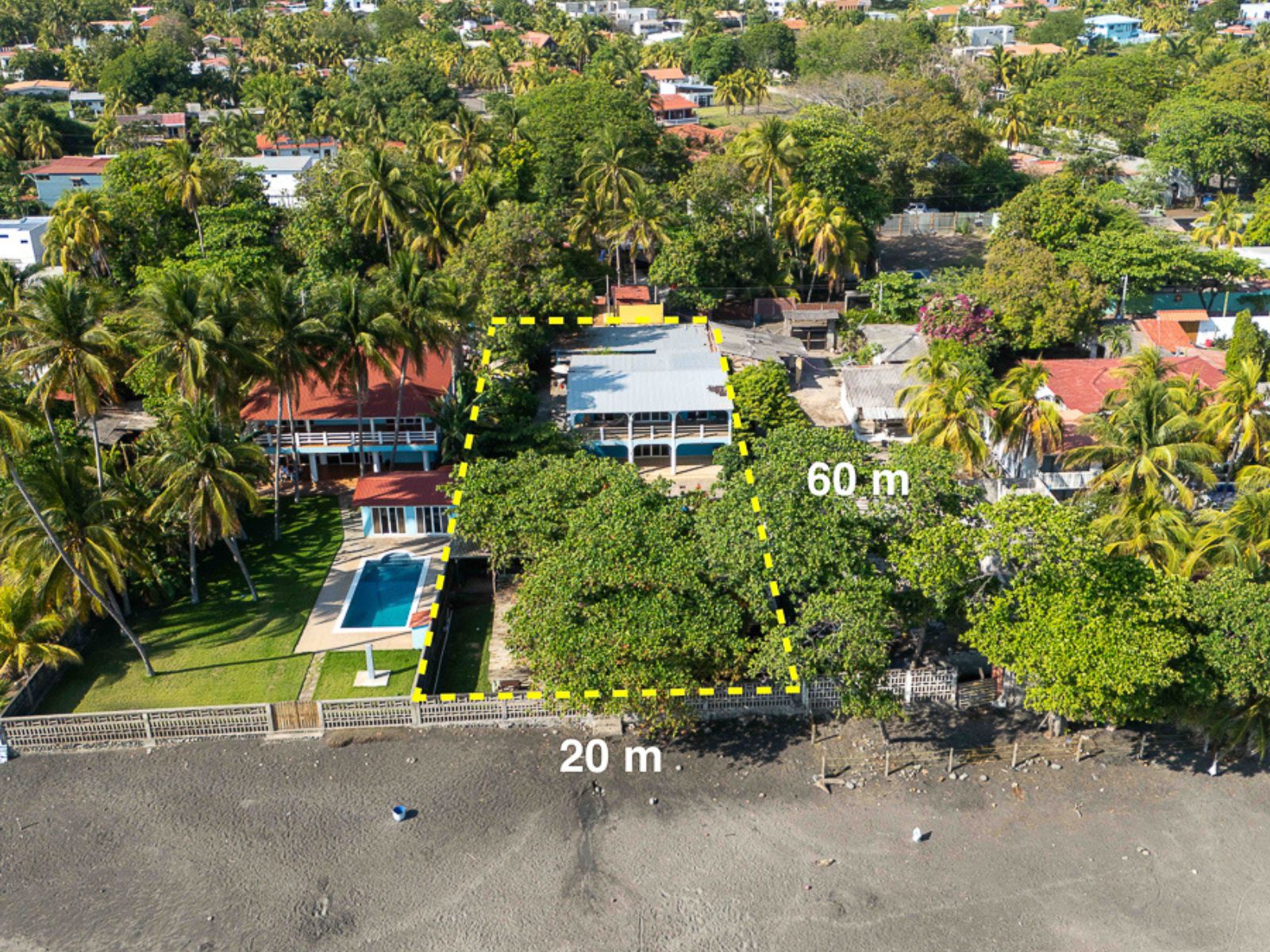 DR832-2 HOTEL EN VENTA FRENTE AL MAR EN PLAYA SAN BLAS, LA LIBERTAD