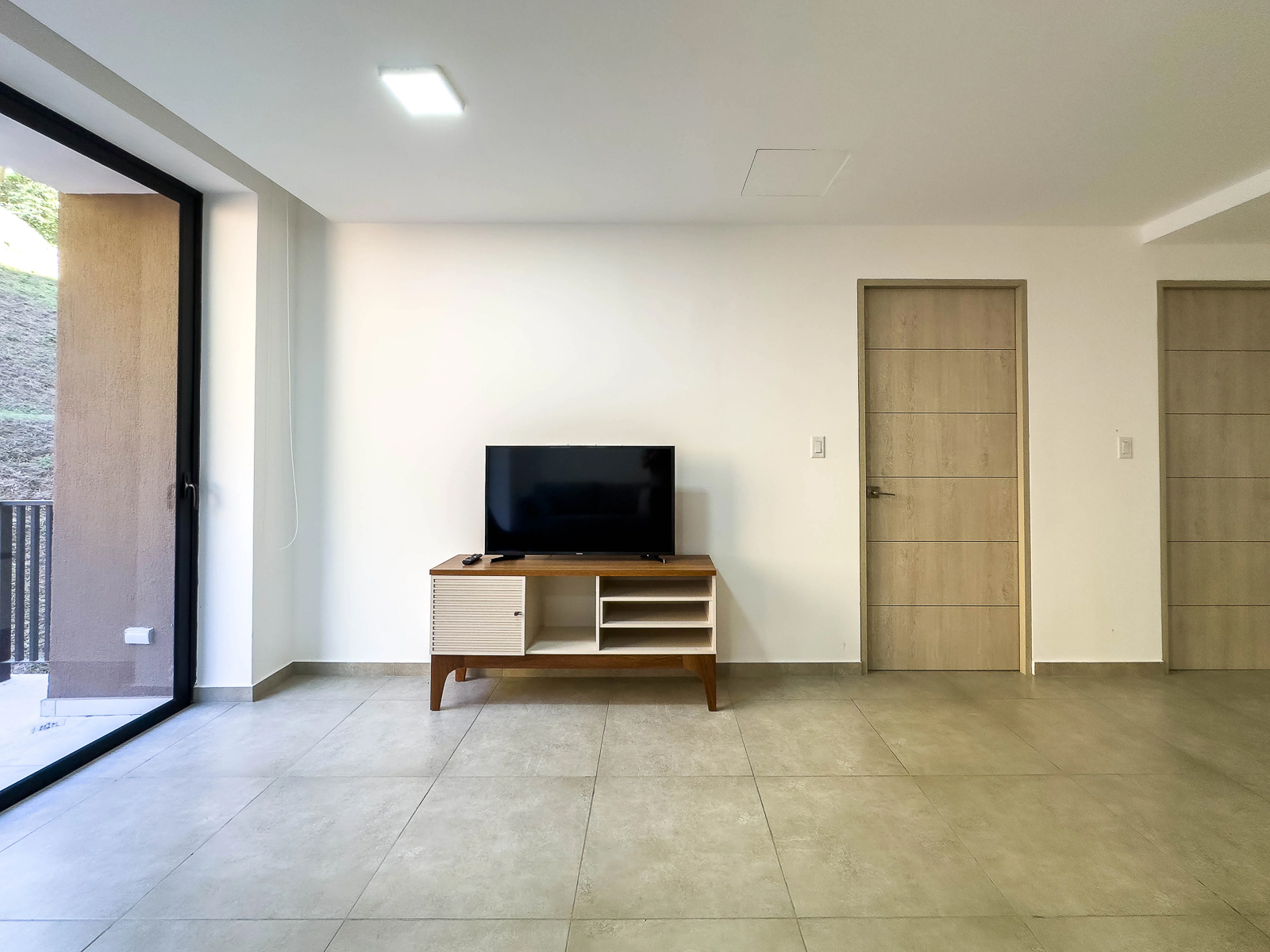 DA830-2 APARTAMENTO EN CONDOMINIO ARTEA, LA LIBERTAD