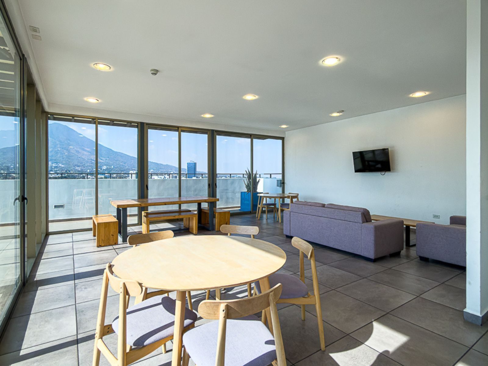 DA825-23 APARTAMENTO EN SOLE BLU, COLONIA SAN FRANCISCO