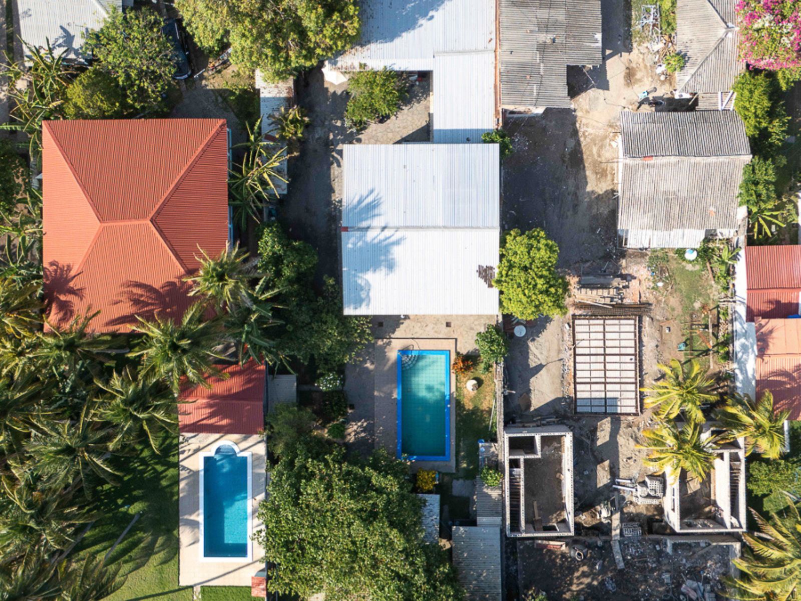 DR832-24 HOTEL EN VENTA FRENTE AL MAR EN PLAYA SAN BLAS, LA LIBERTAD