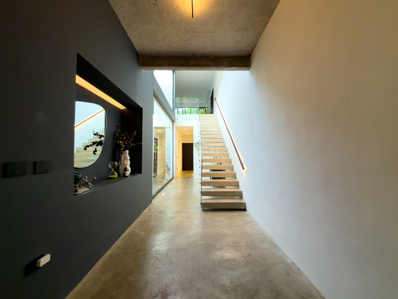 DR804-2 CASA EN RESIDENCIAL EL ENCANTO, LA LIBERTAD