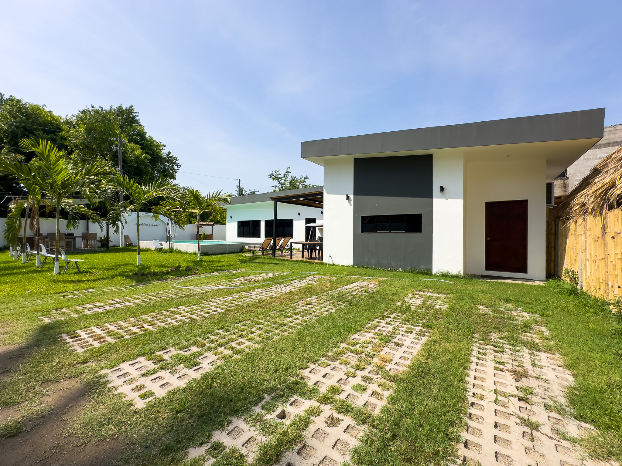 VILLA DE 3 CASAS INDEPENDIENTES FULL AMUEBLADAS, COSTA DEL SOL