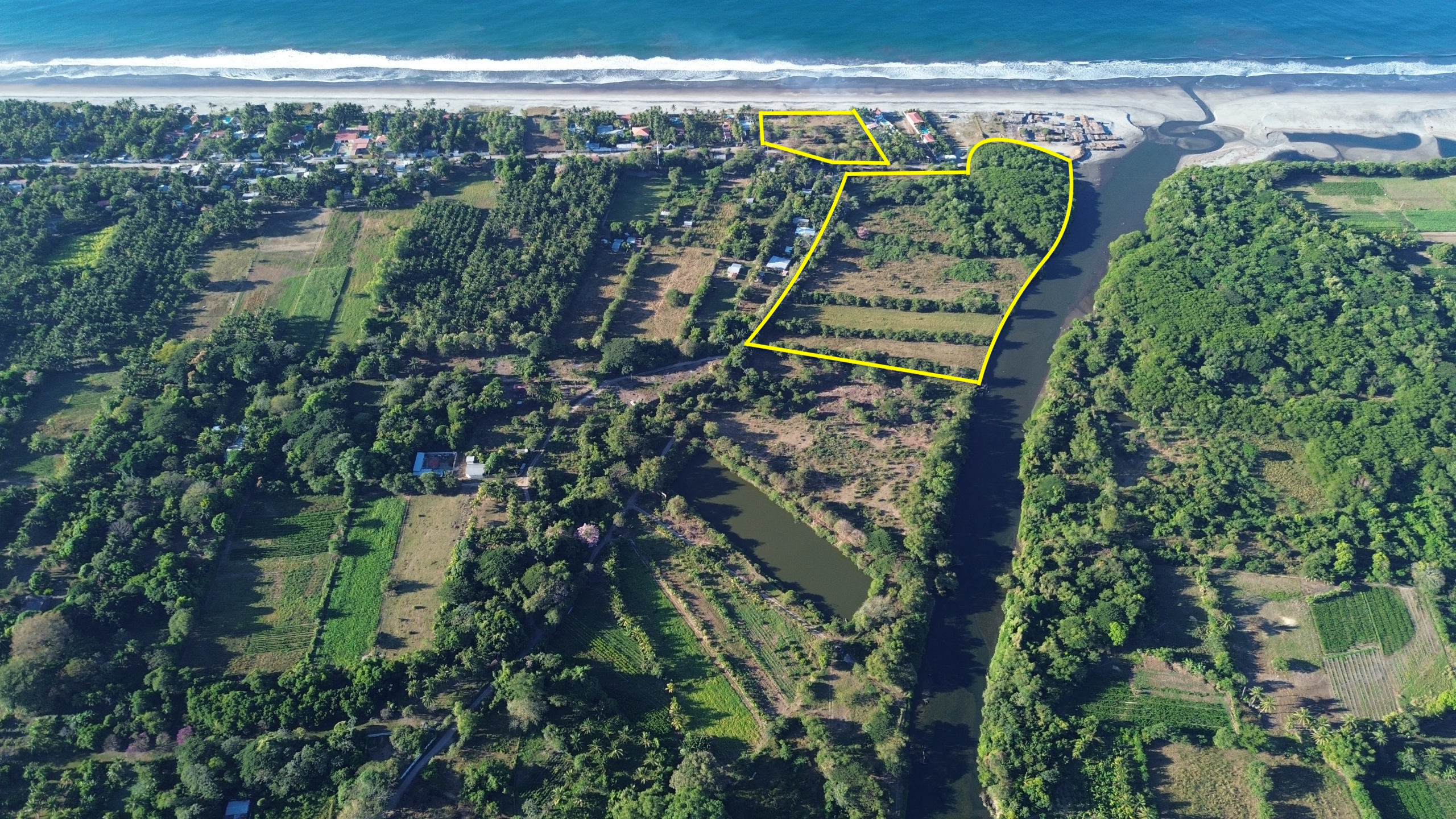 TERRENO PARA DESARROLLO EN PLAYA CANGREJERA, LA LIBERTAD