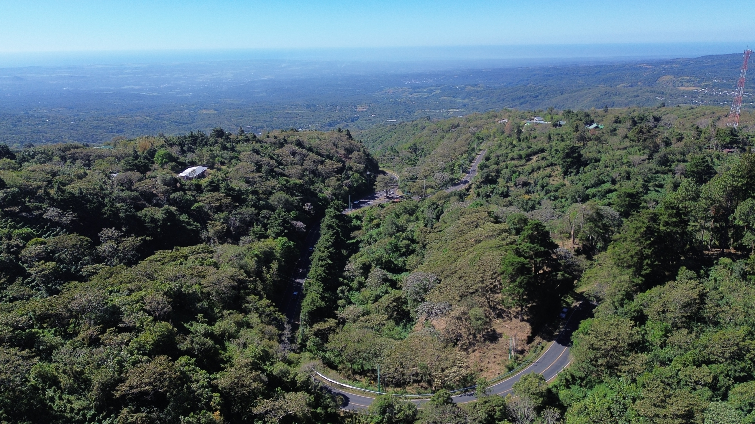TERRENO DE 7,684 V2 CON PROYECTO DE PLAZA COMERCIAL EN LOS NARANJOS, SONSONATE