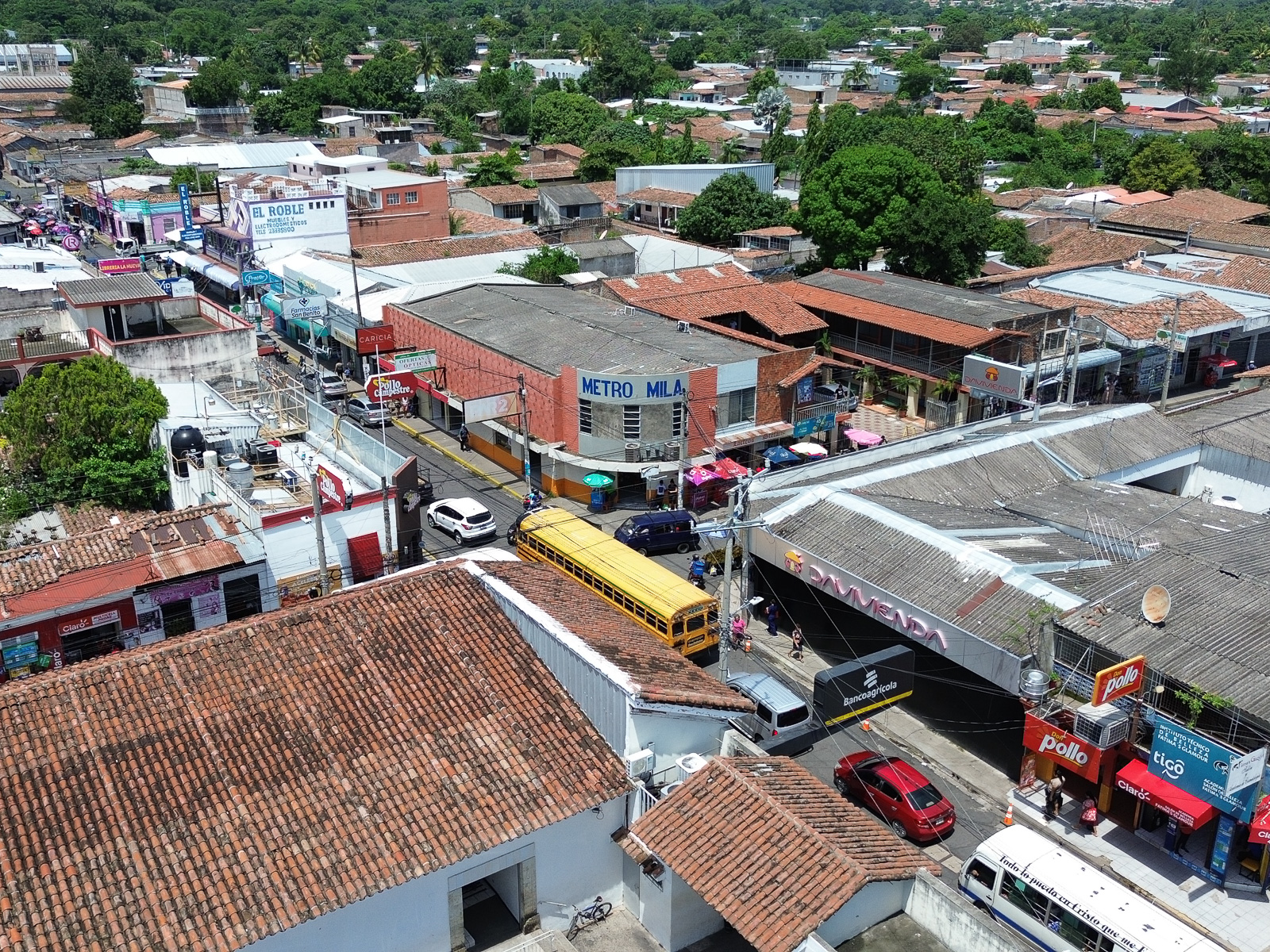 DAL757-3 PLAZA COMERCIAL EN QUEZALTEPEQUE, SAN SALVADOR