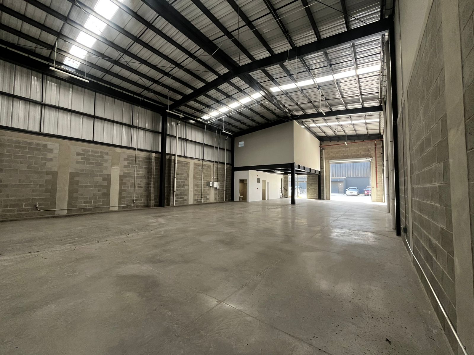 BODEGAS A ESTRENAR EN DISTRIBODEGAS, APOPA