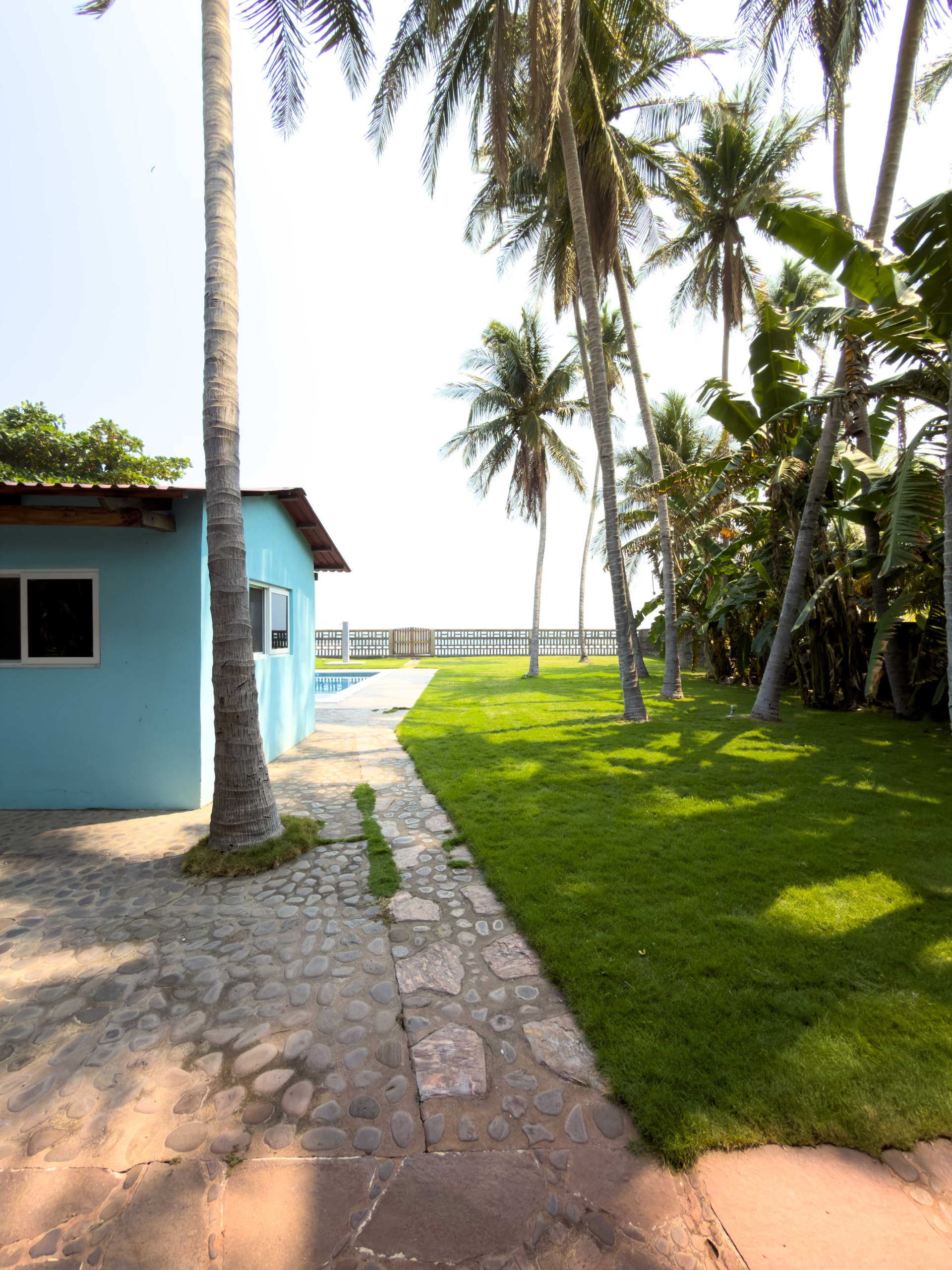 PROPIEDAD FRENTE AL MAR EN PLAYA SAN BLAS, LA LIBERTAD
