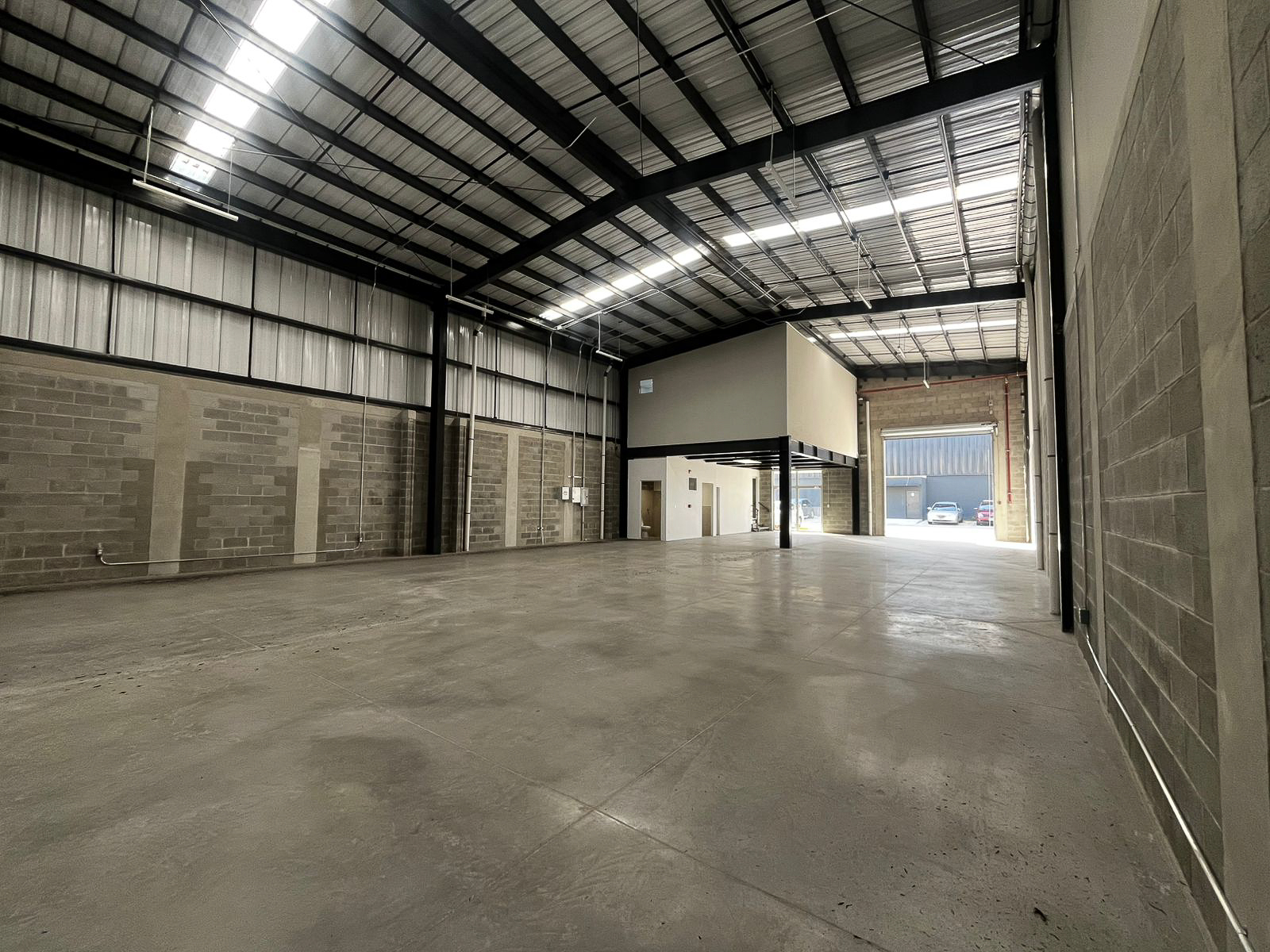 DAB817-4 BODEGAS A ESTRENAR EN DISTRIBODEGAS, APOPA
