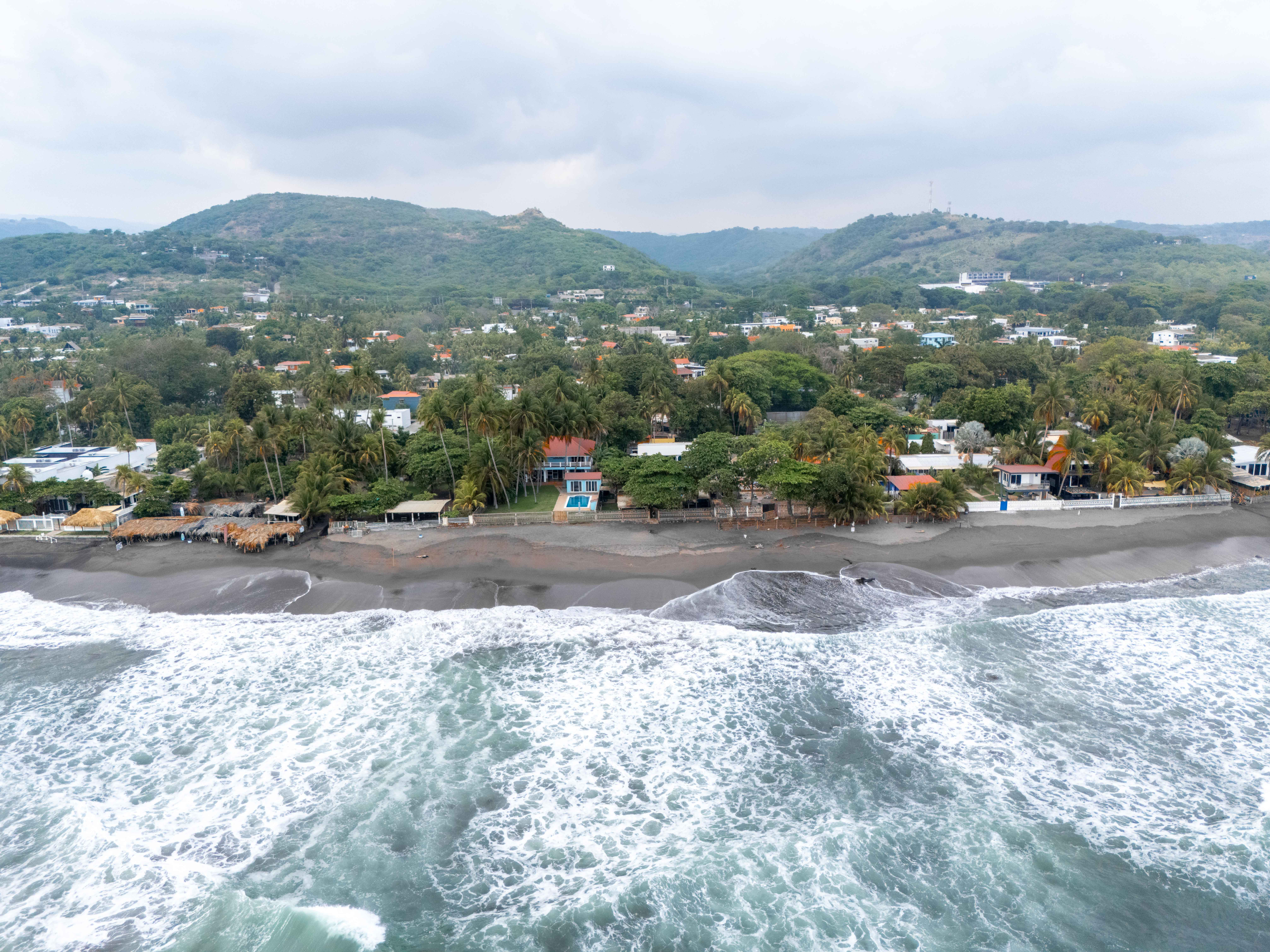 PROPIEDAD FRENTE AL MAR EN PLAYA SAN BLAS, LA LIBERTAD