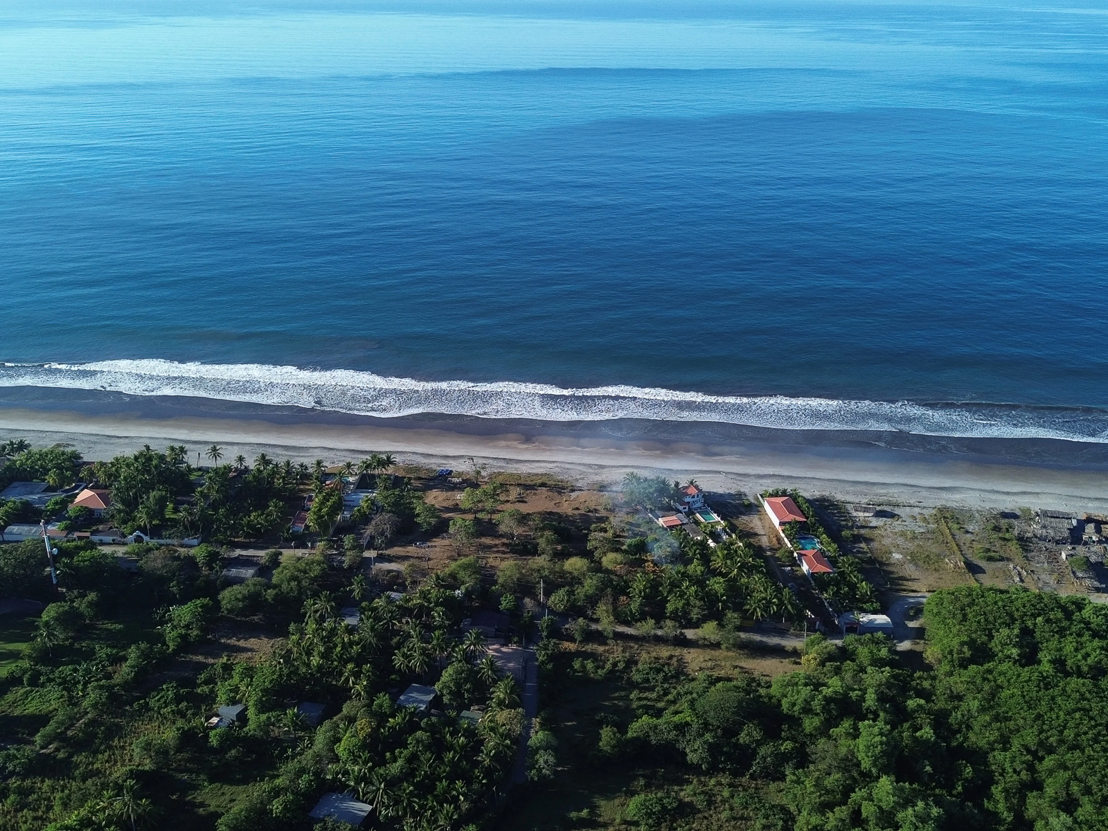 DT675-6 TERRENO PARA DESARROLLO EN PLAYA CANGREJERA, LA LIBERTAD
