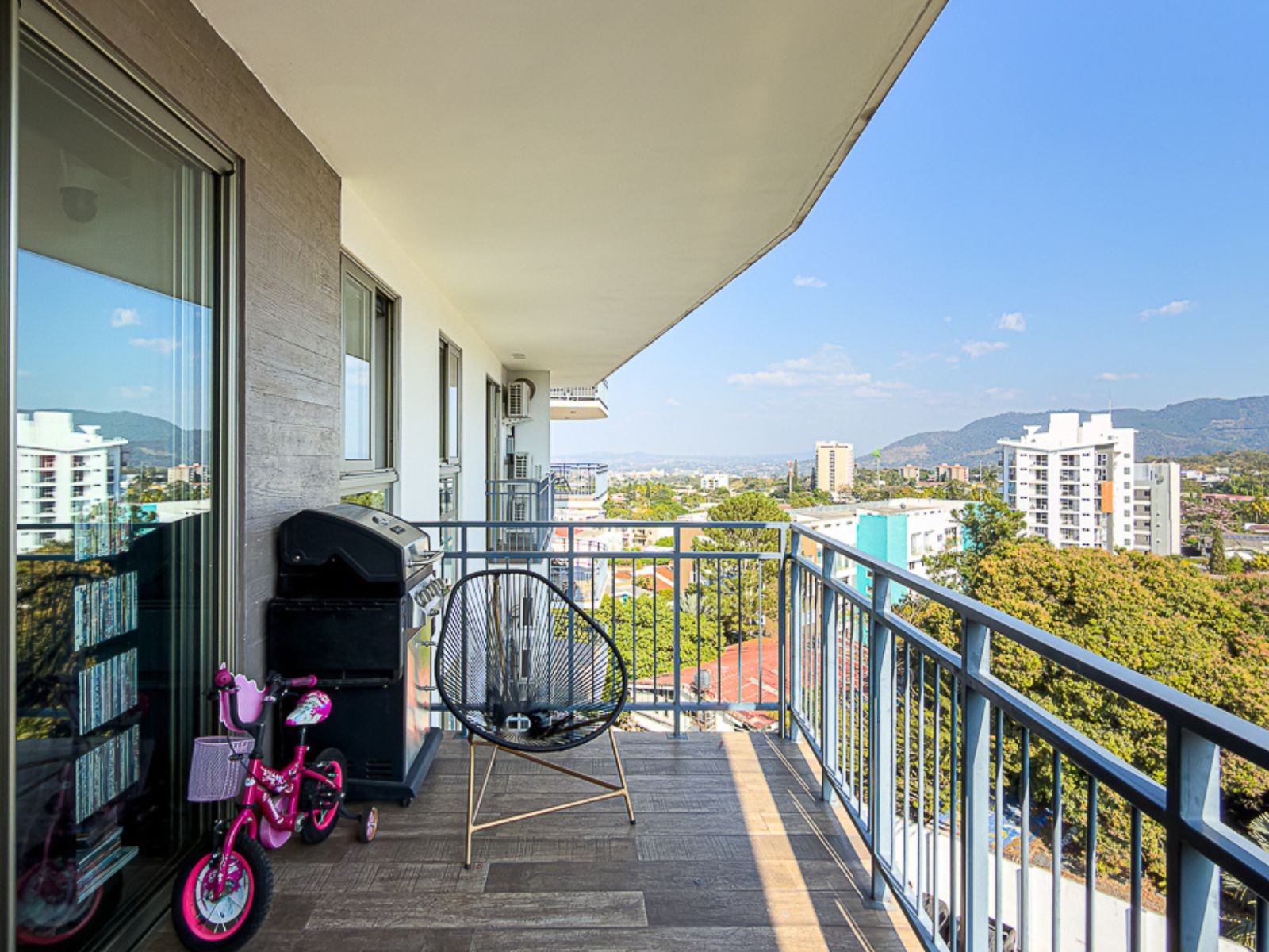 DA825-5 APARTAMENTO EN SOLE BLU, COLONIA SAN FRANCISCO