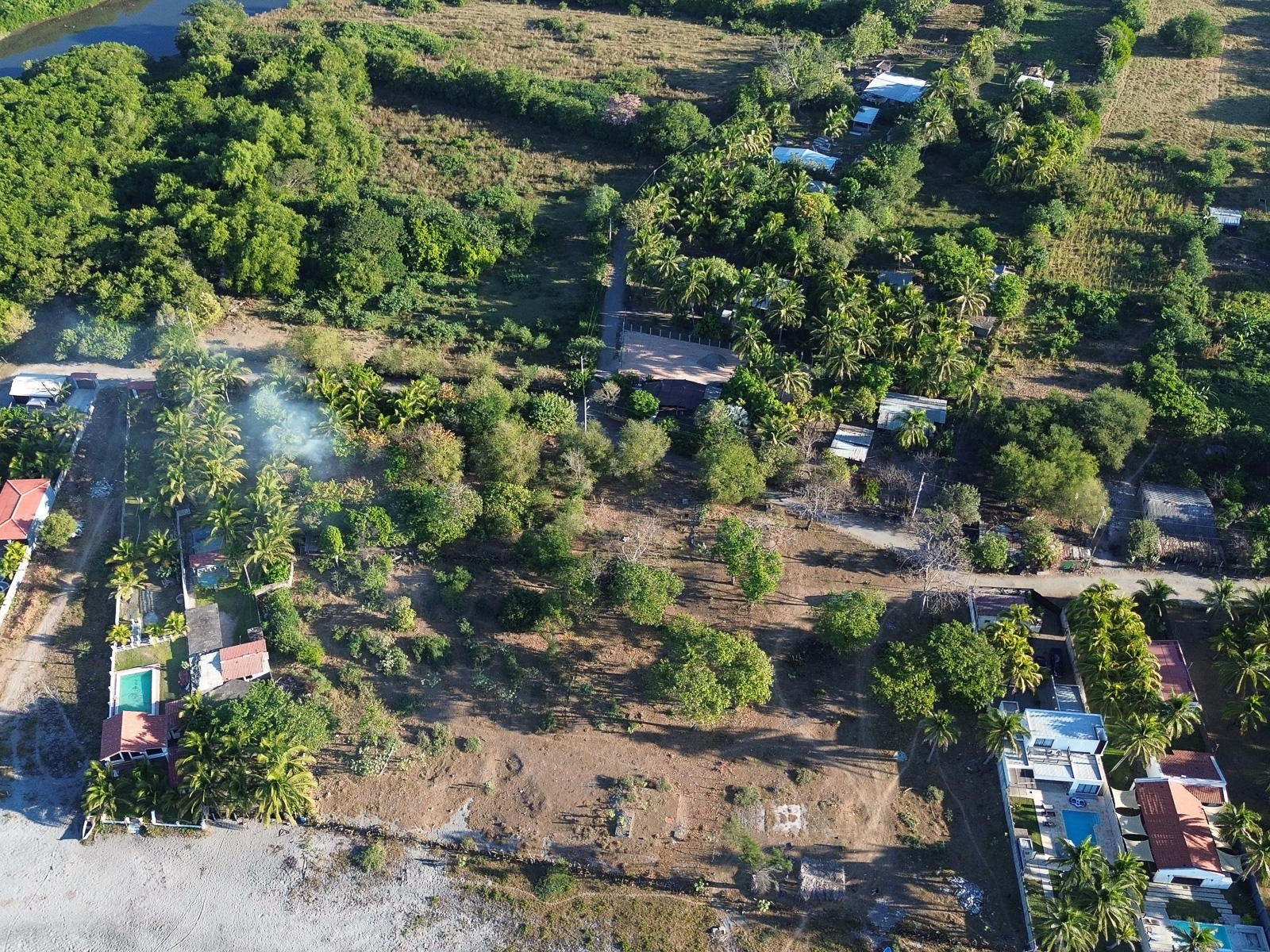 DT675-8 TERRENO PARA DESARROLLO EN PLAYA CANGREJERA, LA LIBERTAD