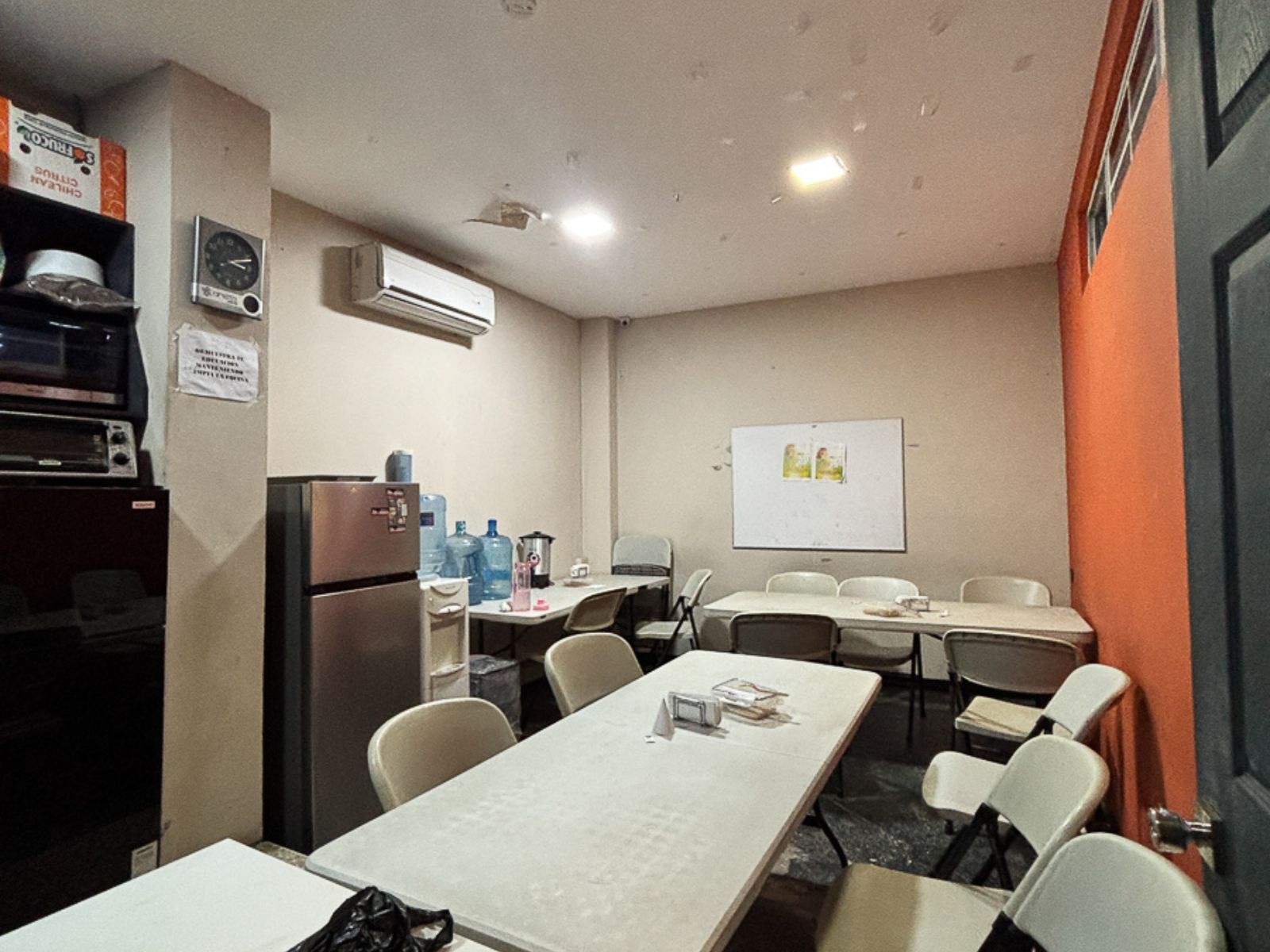 DB789 – 5 BODEGA Y OFICINAS EN COLONIA ROMA, SAN SALVADOR