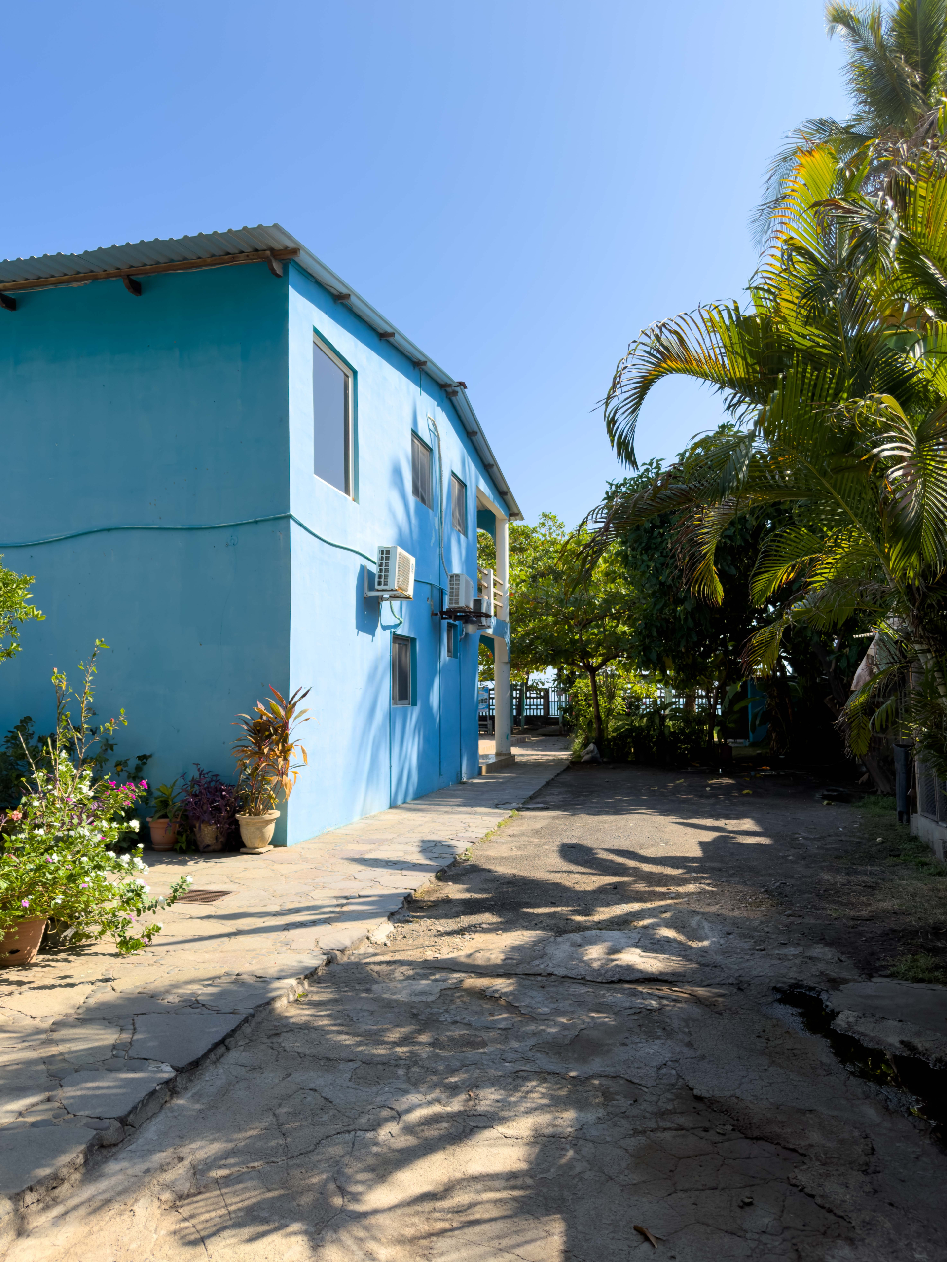 HOTEL EN VENTA FRENTE AL MAR EN PLAYA SAN BLAS, LA LIBERTAD