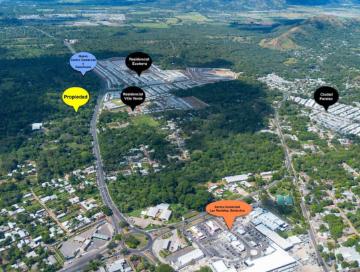 TERRENO EN SANTA ANA, CON ALTA EXPOSICIÓN COMERCIAL