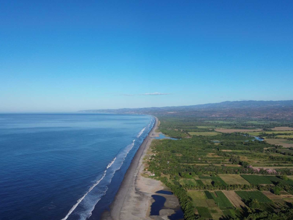 TERRENO PARA DESARROLLO EN PLAYA CANGREJERA, LA LIBERTAD