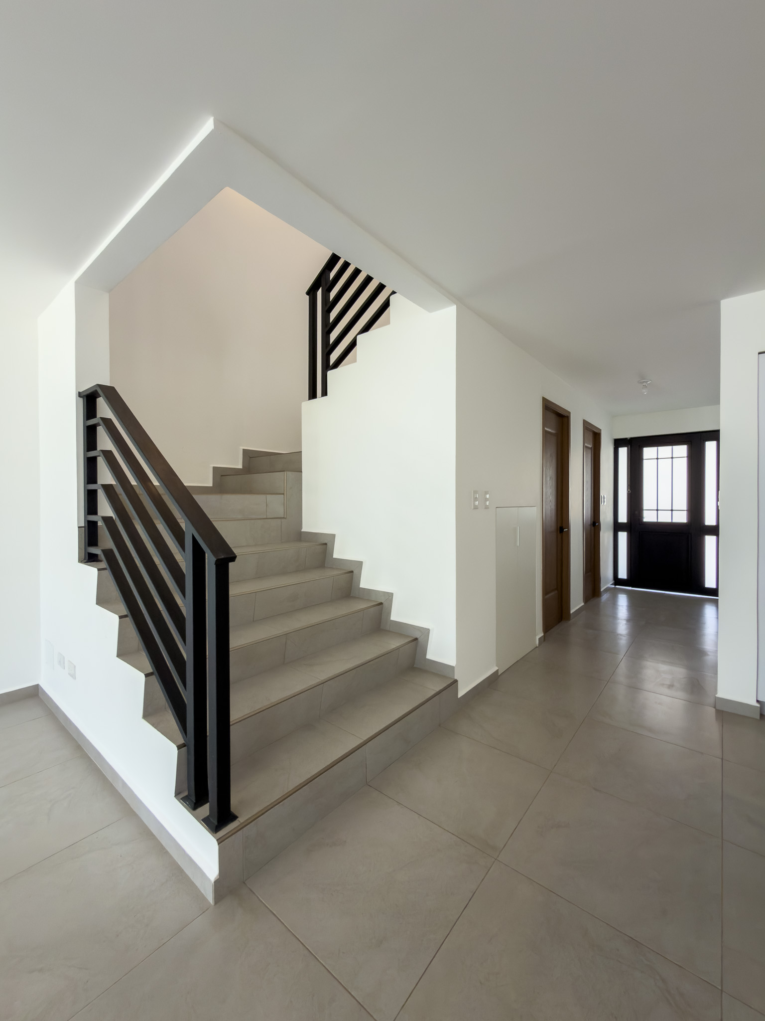 CASA A ESTRENAR EN ANTIBES, MODELO GRANDE, SAN SALVADOR
