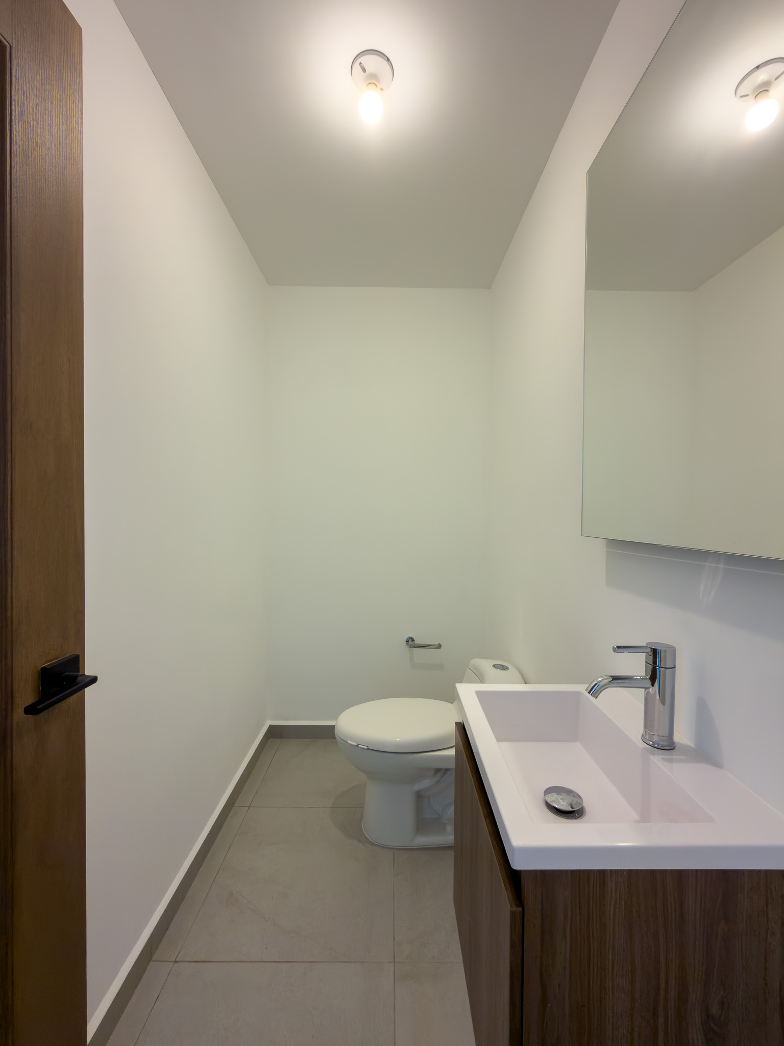 CASA A ESTRENAR EN ANTIBES, MODELO GRANDE, SAN SALVADOR