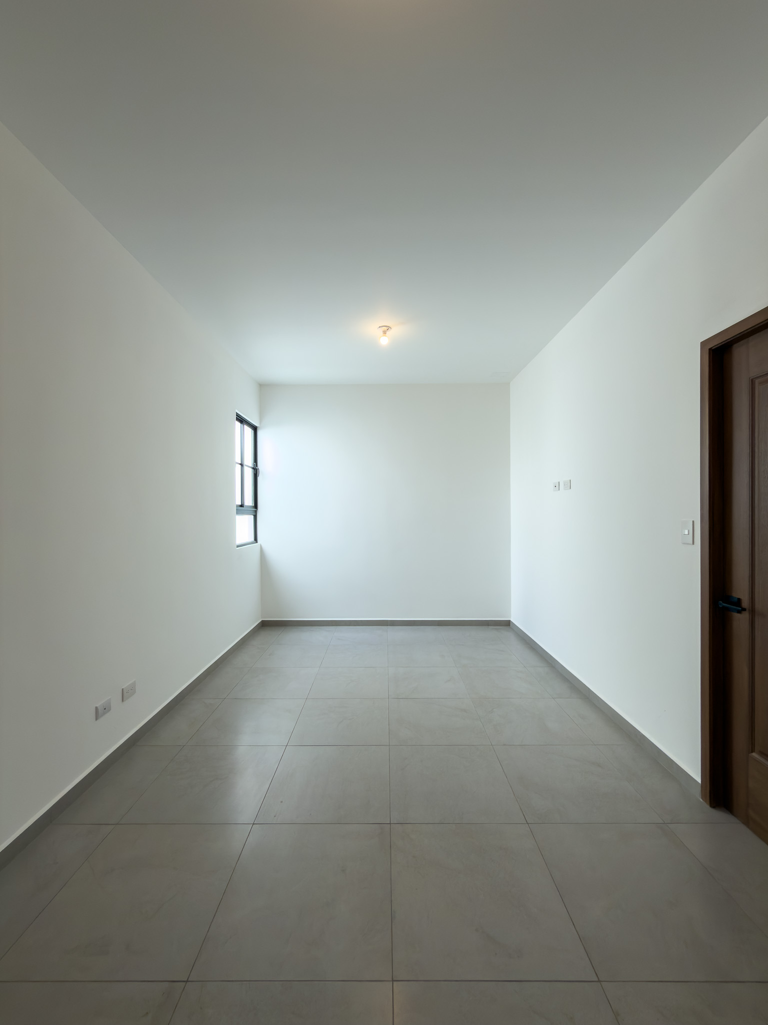 CASA A ESTRENAR EN ANTIBES, MODELO GRANDE, SAN SALVADOR