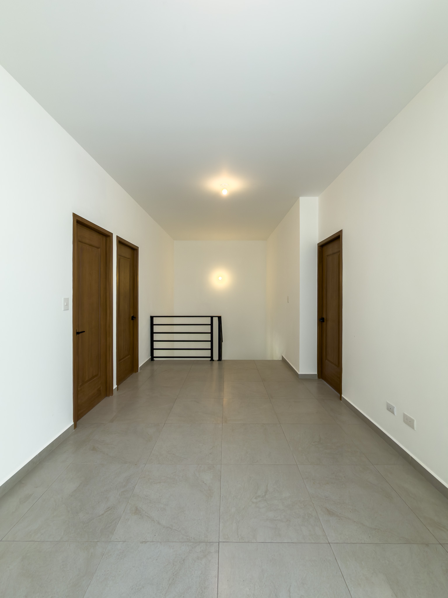 CASA A ESTRENAR EN ANTIBES, MODELO GRANDE, SAN SALVADOR