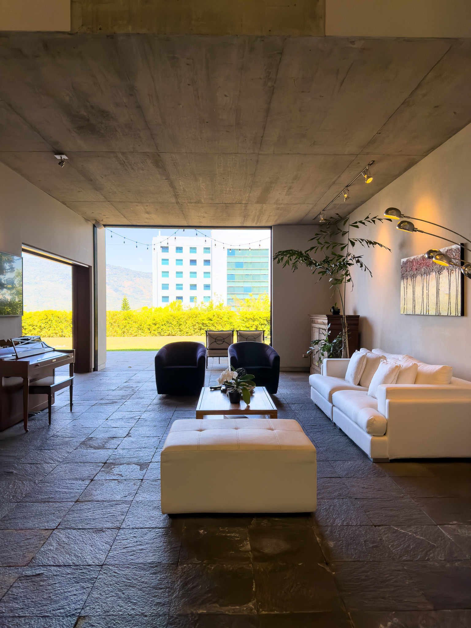 RESIDENCIA EN PORTONES DE MADRE SELVA, ANTIGUO CUSCATLÁN, LA LIBERTAD