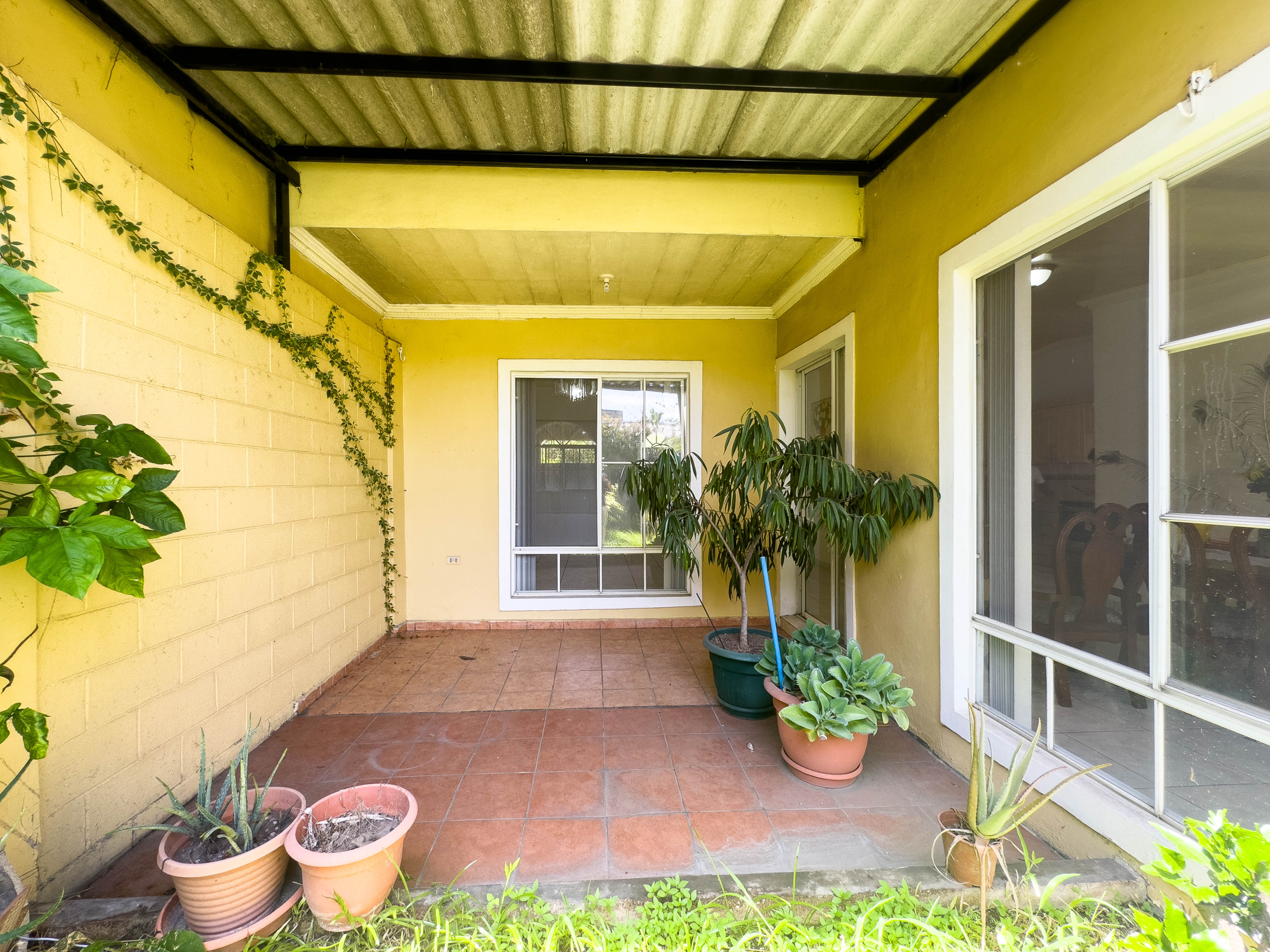 RESIDENCIA EN CIUDAD VERSALLES, VILLA PARIS, LA LIBERTAD