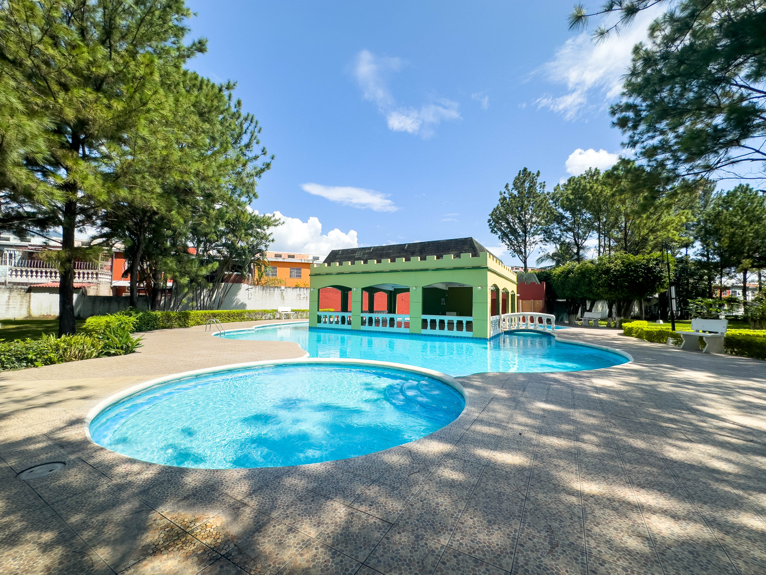 RESIDENCIA EN CIUDAD VERSALLES, VILLA PARIS, LA LIBERTAD