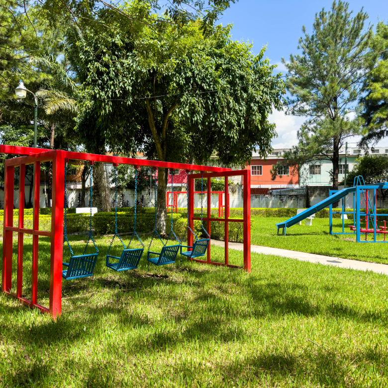 780
