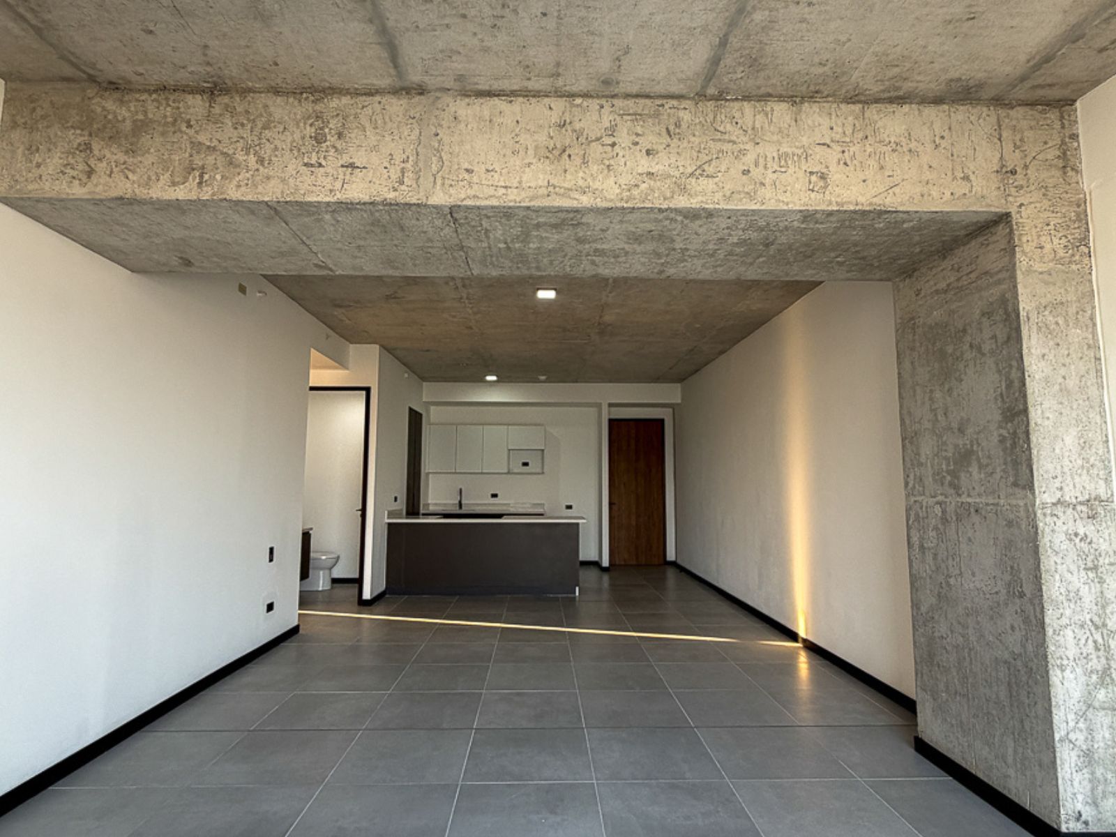 DAA839-10 APARTAMENTO CON LÍNEA BLANCA EN ALQUILER EN TORRE ART HAUS, SAN BENITO, SAN SALVADOR