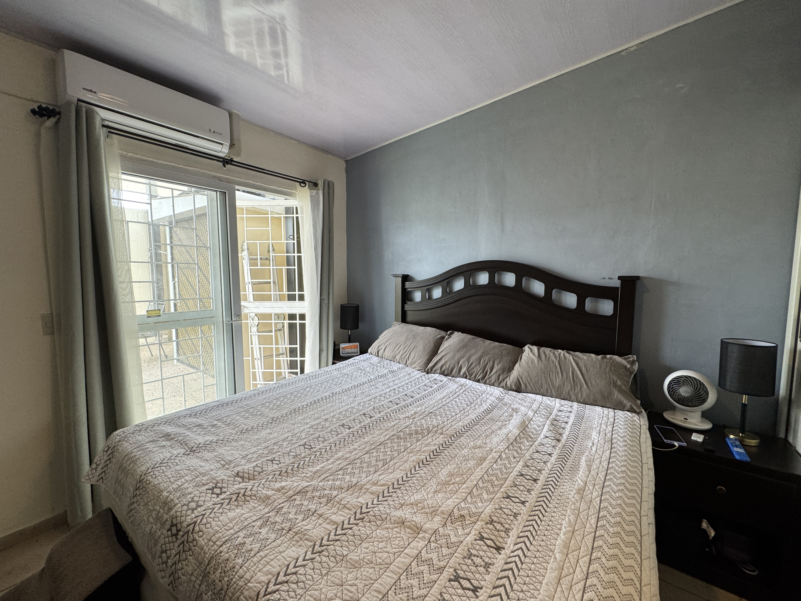 CASA REMODELADA EN CIUDAD MARSELLA Q2 -MODELO DELUXE CON TERRENO EXTENDIDO Y TERRAZA, LA LIBERTAD