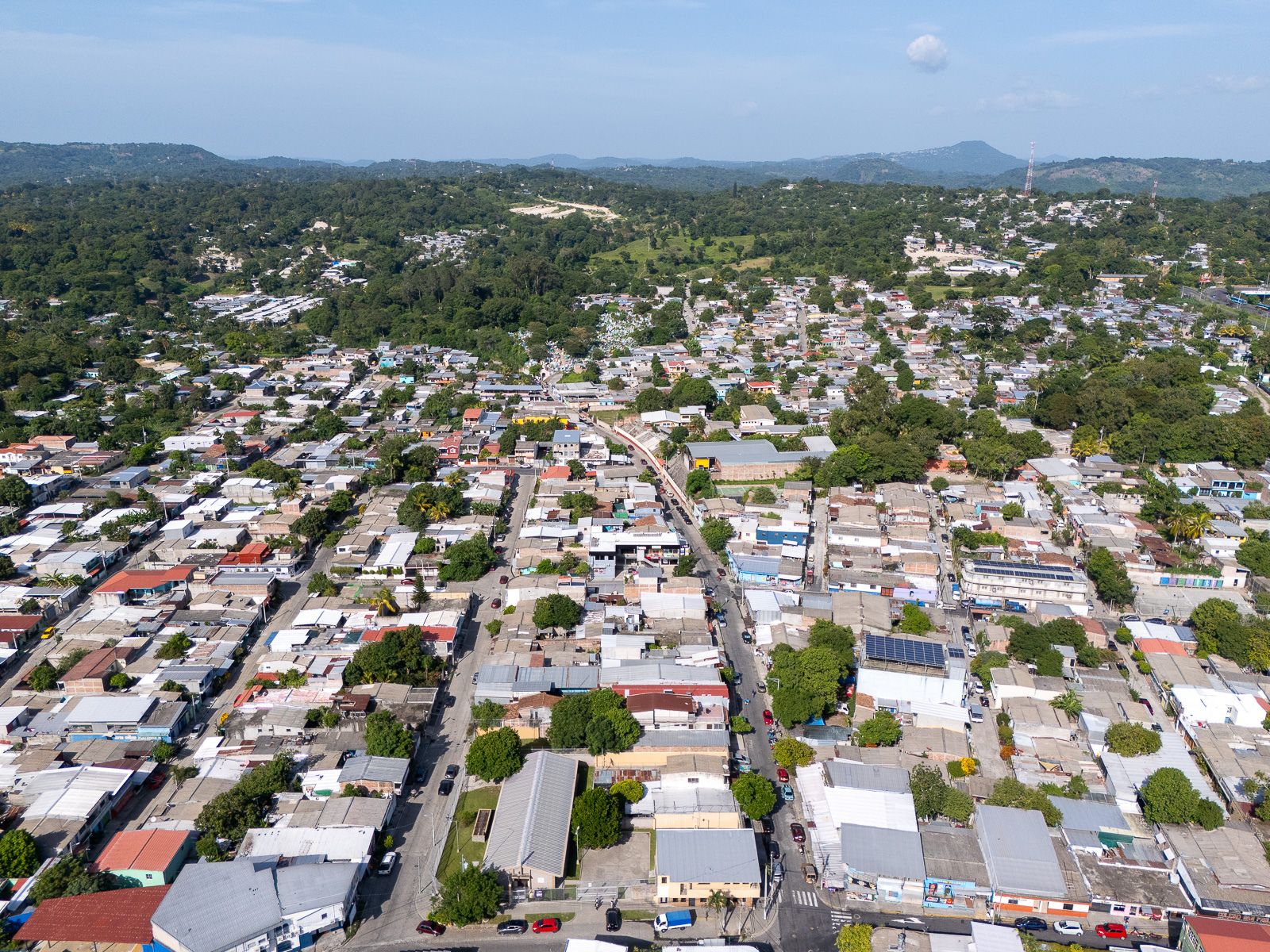 DAL463 -16 LOCALES DISPONIBLES DE 35 M² EN PLAZA TINECA, SAN MARTÍN, SAN SALVADOR