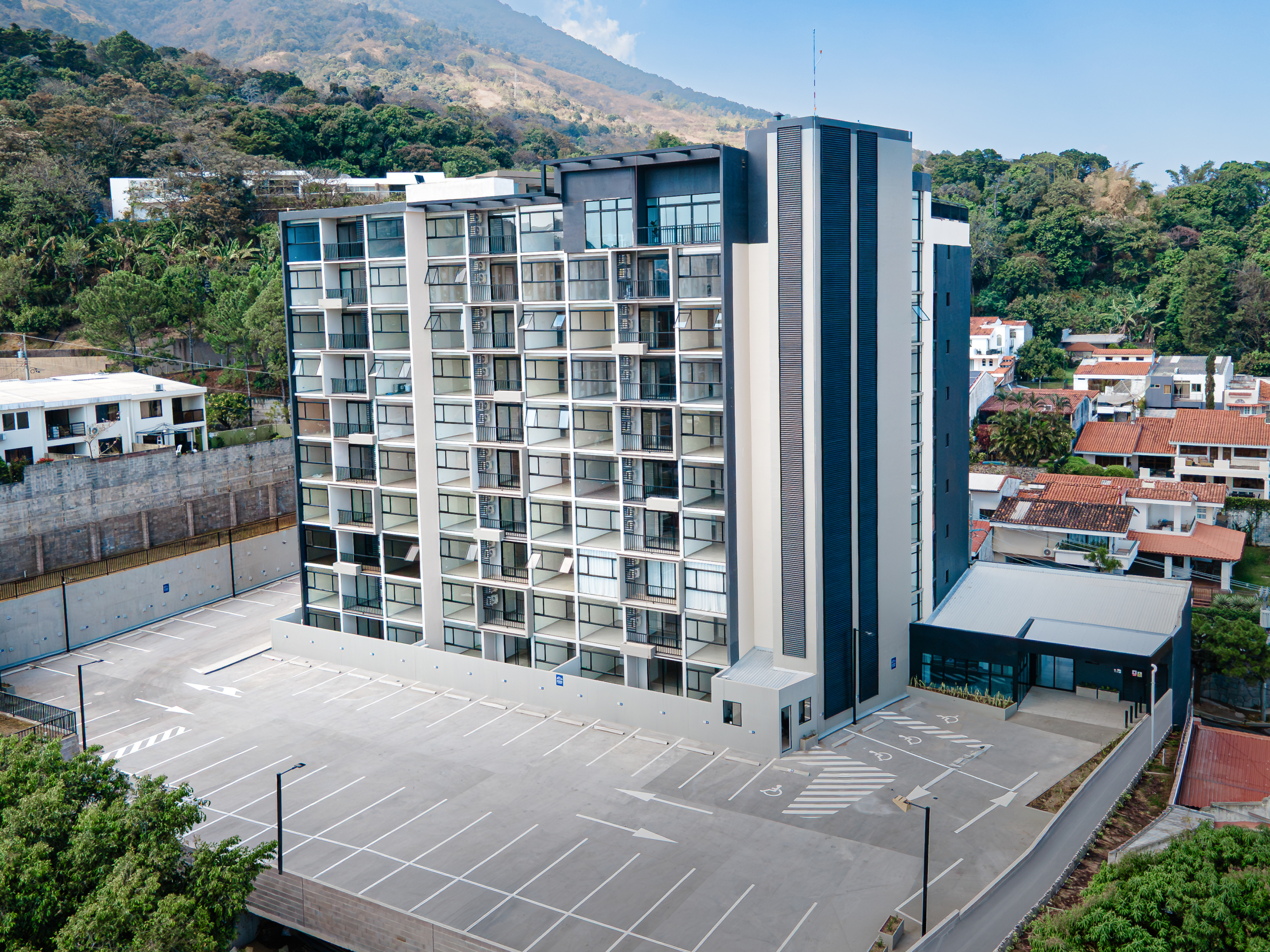 APARTAMENTOS NUEVOS EN CUMBRES DEL ESCALÓN, SAN SALVADOR