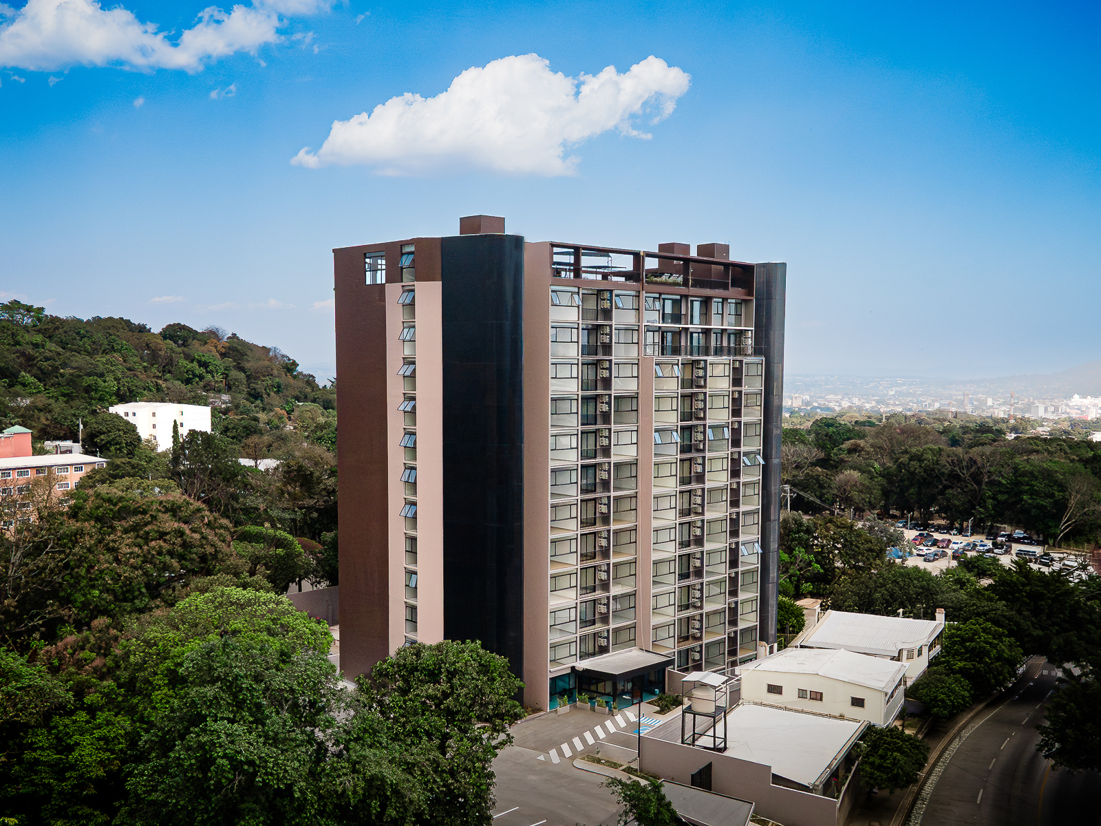 DA845-1 APARTAMENTOS NUEVOS EN COLONIA ESCALÓN, SAN SALVADOR