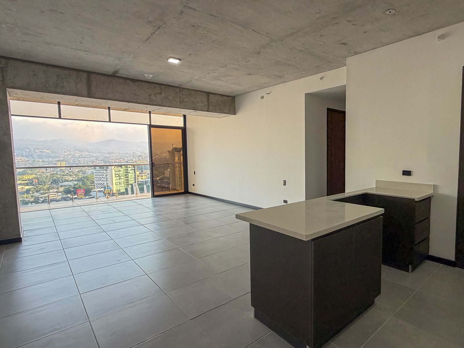 DAA839-17 APARTAMENTO CON LÍNEA BLANCA EN ALQUILER EN TORRE ART HAUS, SAN BENITO, SAN SALVADOR