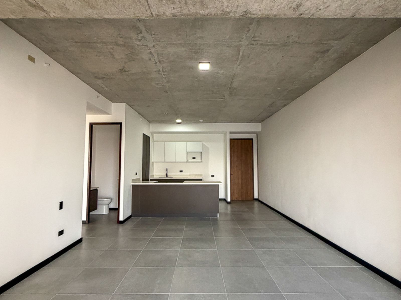 DAA839-7 APARTAMENTO CON LÍNEA BLANCA EN ALQUILER EN TORRE ART HAUS, SAN BENITO, SAN SALVADOR