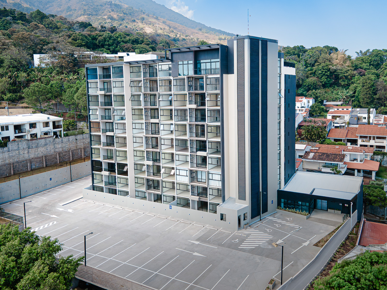 DA846-2 APARTAMENTOS NUEVOS EN CUMBRES DEL ESCALÓN, SAN SALVADOR