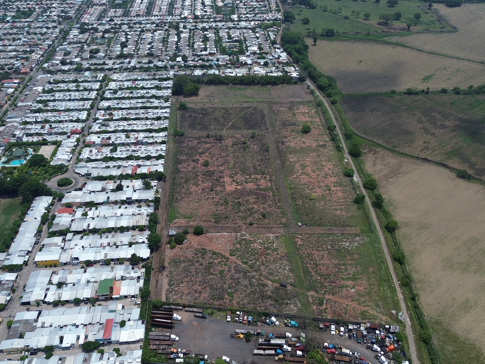 DT843-2 OPORTUNIDAD DE INVERSIÓN Y DESARROLLO EN SANTA ANA
