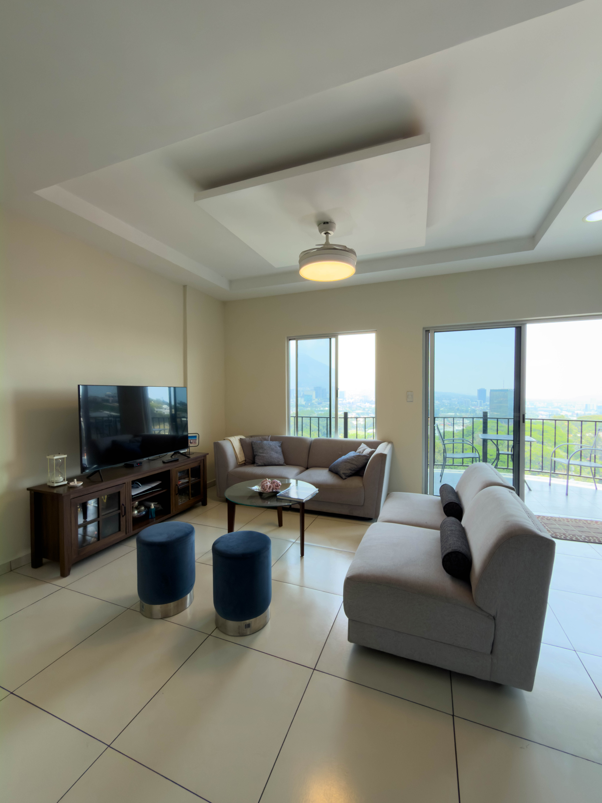APARTAMENTO EN TORRE MALLORCA, LOMAS DE SAN FRANCISCO, SAN SALVADOR