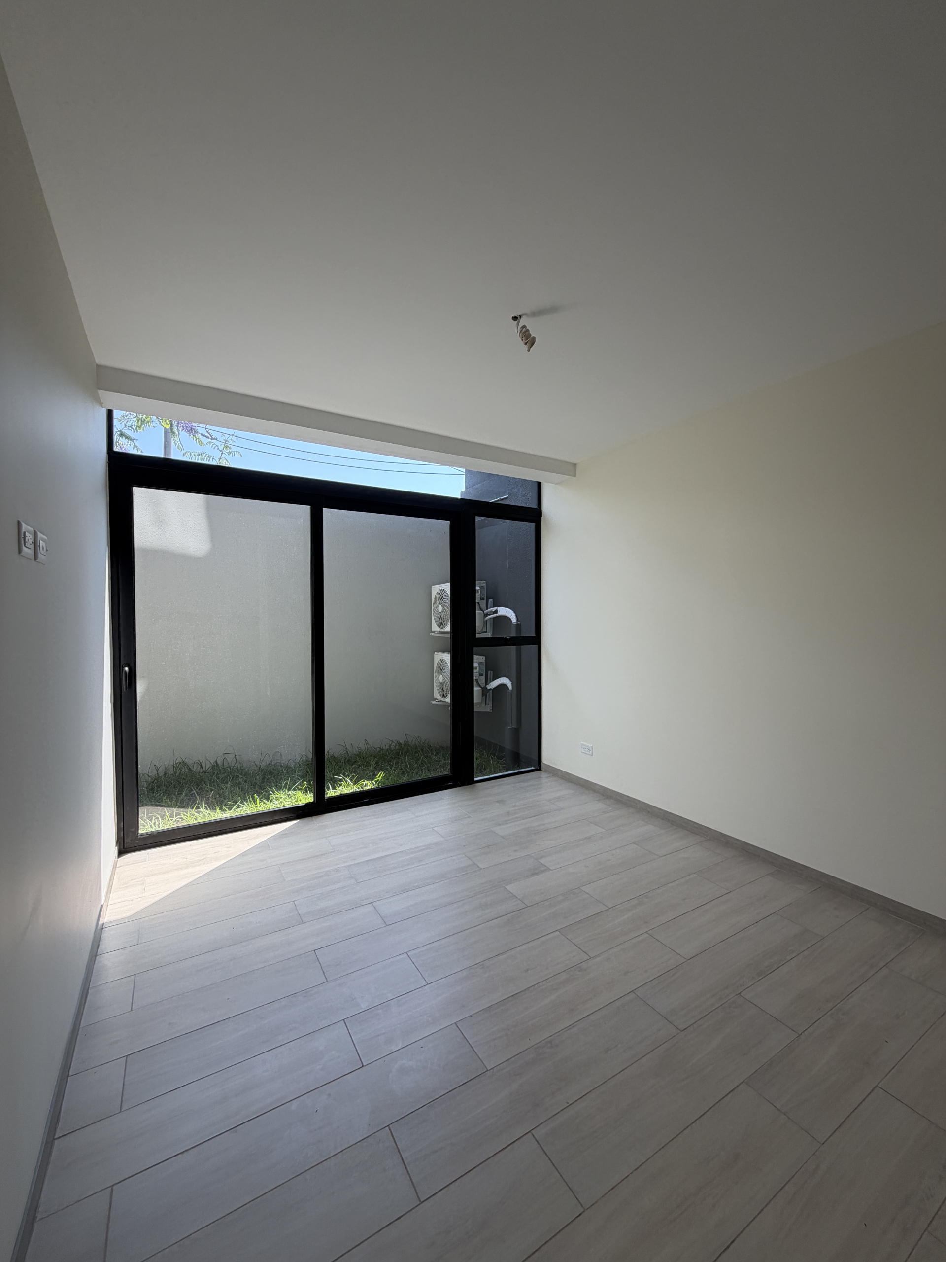 APARTAMENTOS NUEVOS EN CUMBRES DEL ESCALÓN, SAN SALVADOR