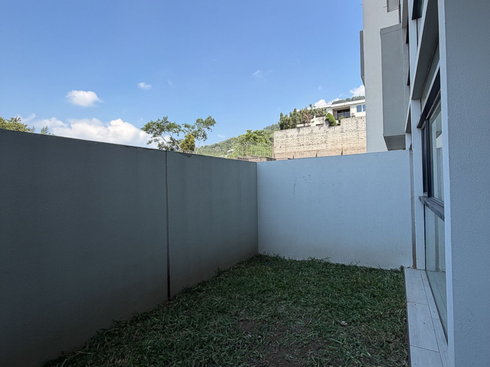 DA846-7 APARTAMENTOS NUEVOS EN CUMBRES DEL ESCALÓN, SAN SALVADOR