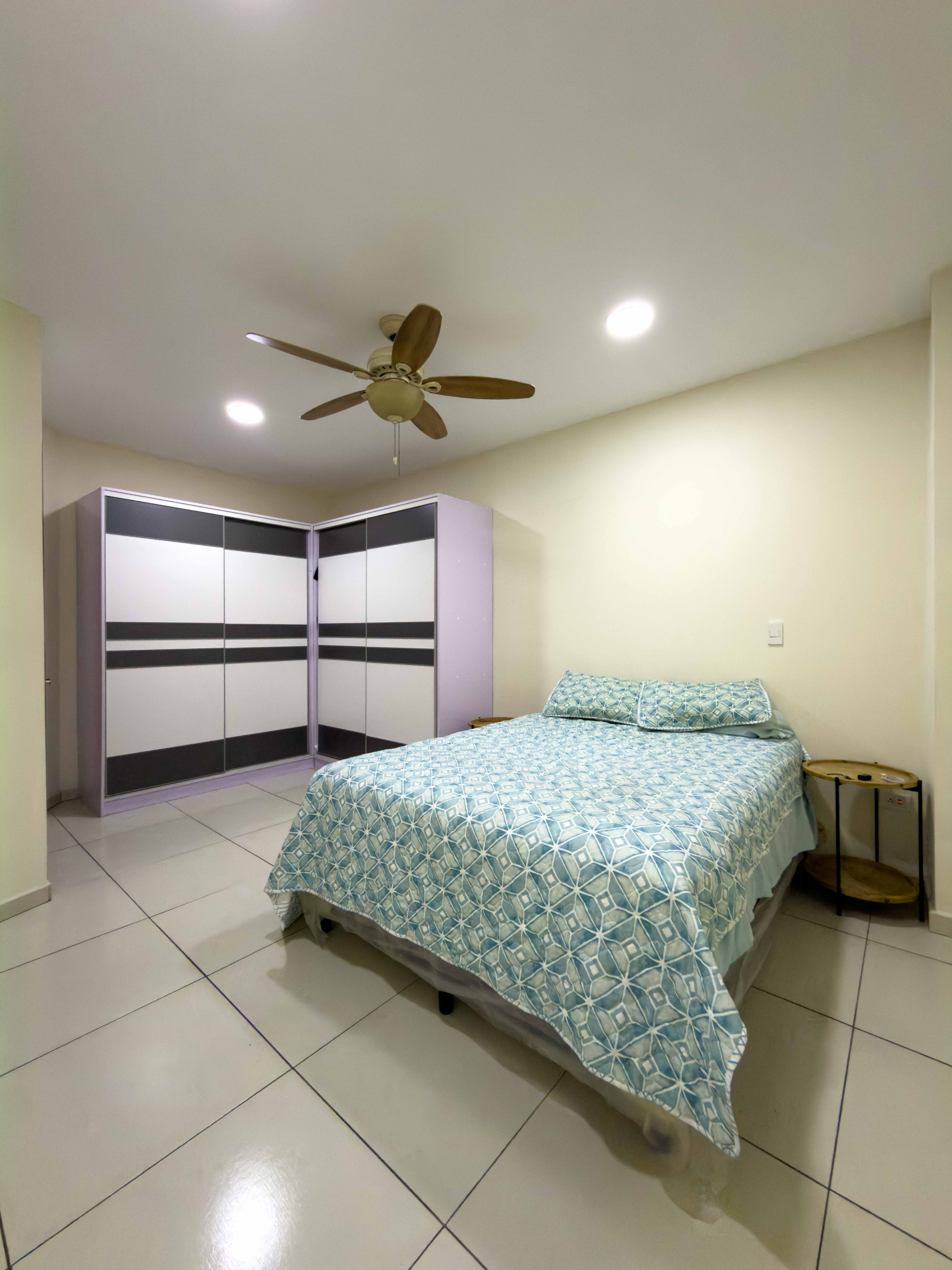 APARTAMENTO EN TORRE MALLORCA, LOMAS DE SAN FRANCISCO, SAN SALVADOR